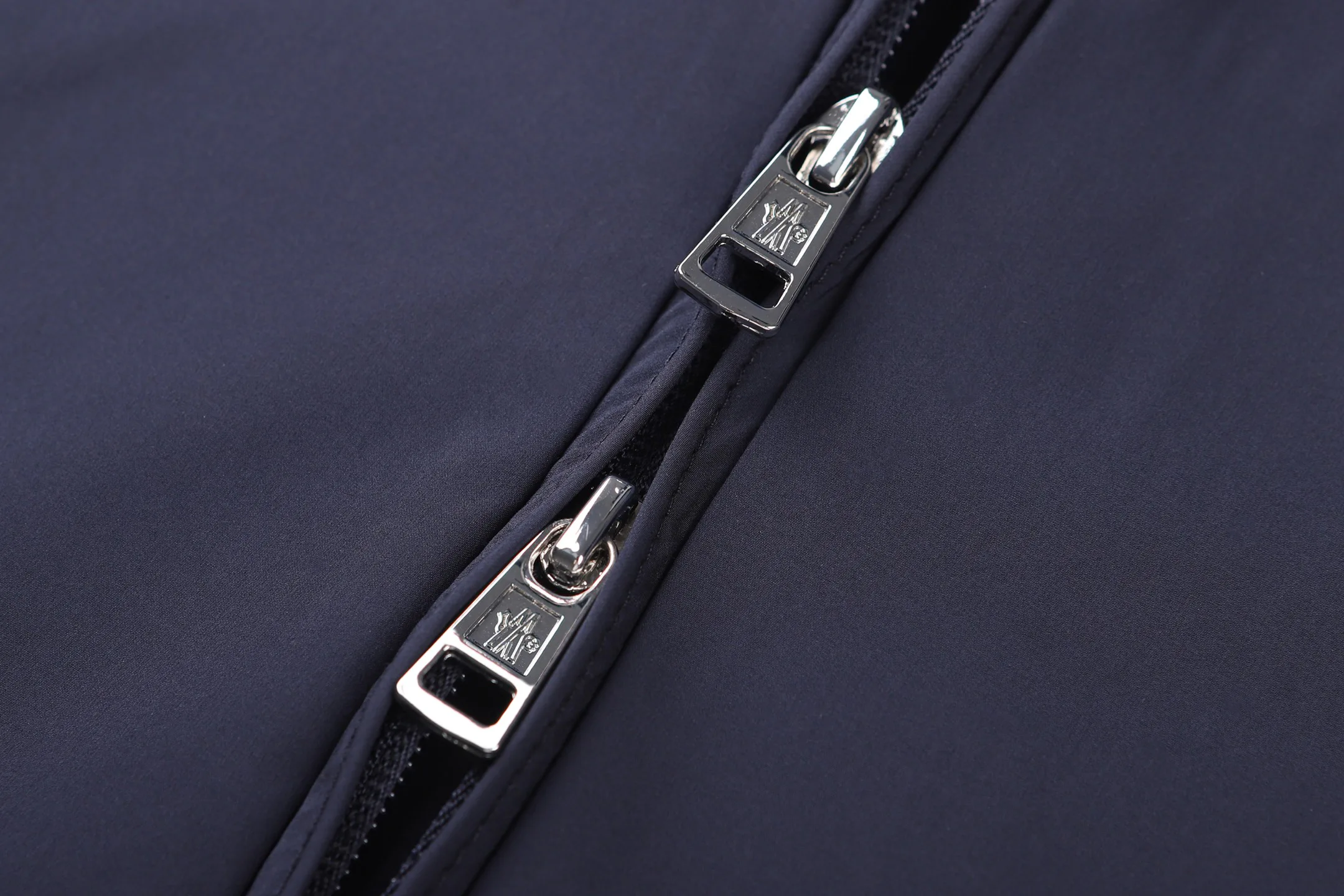 Men's Jackets And Down Jackets MONCLER 18073913
