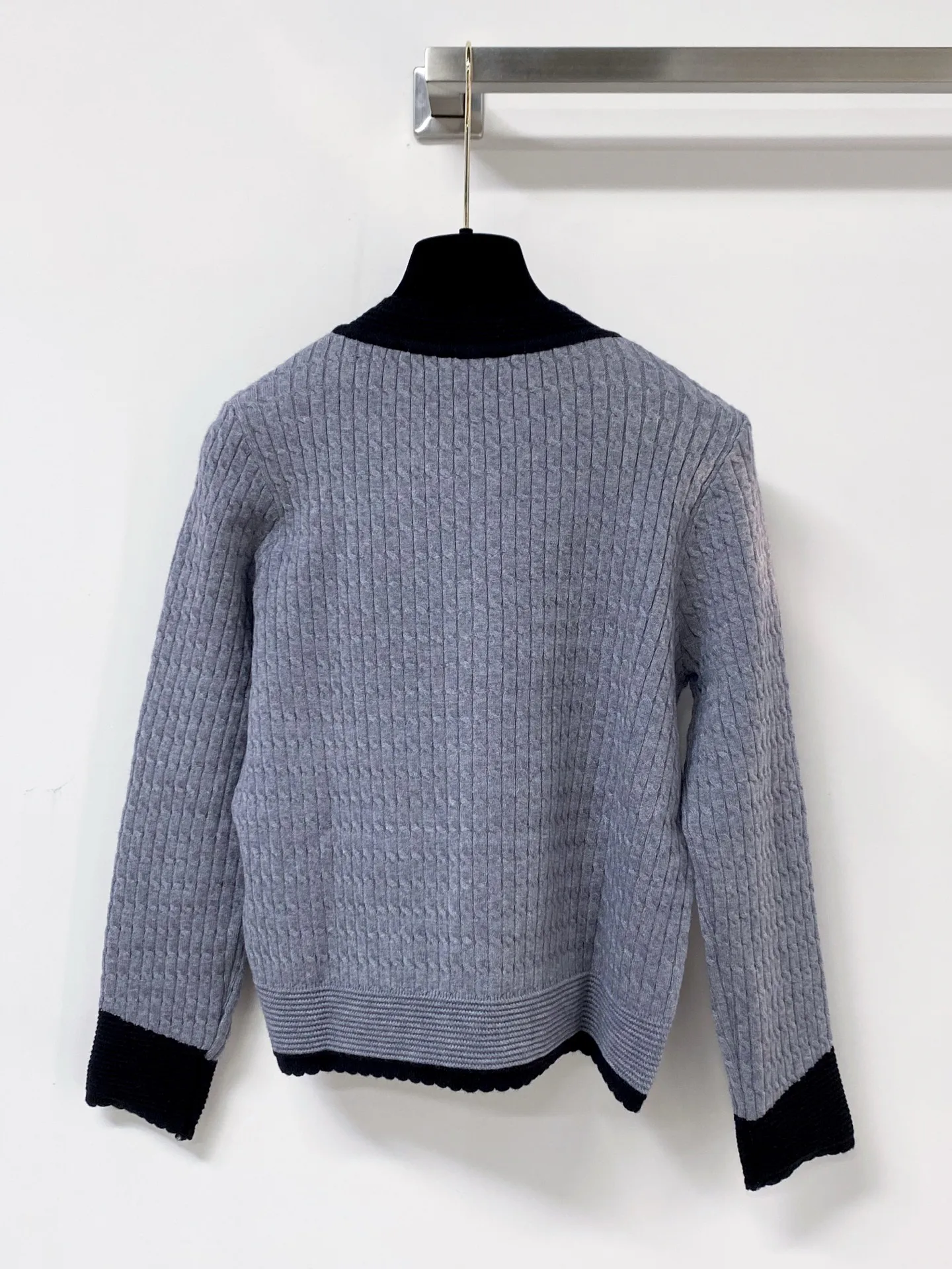 Women's Jumpers And Sweaters CHANEL 18305740