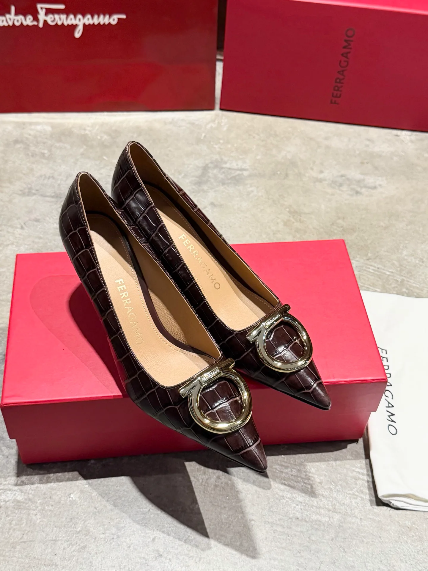Women's Heels SALVATORE FERRAGAMO 17897969