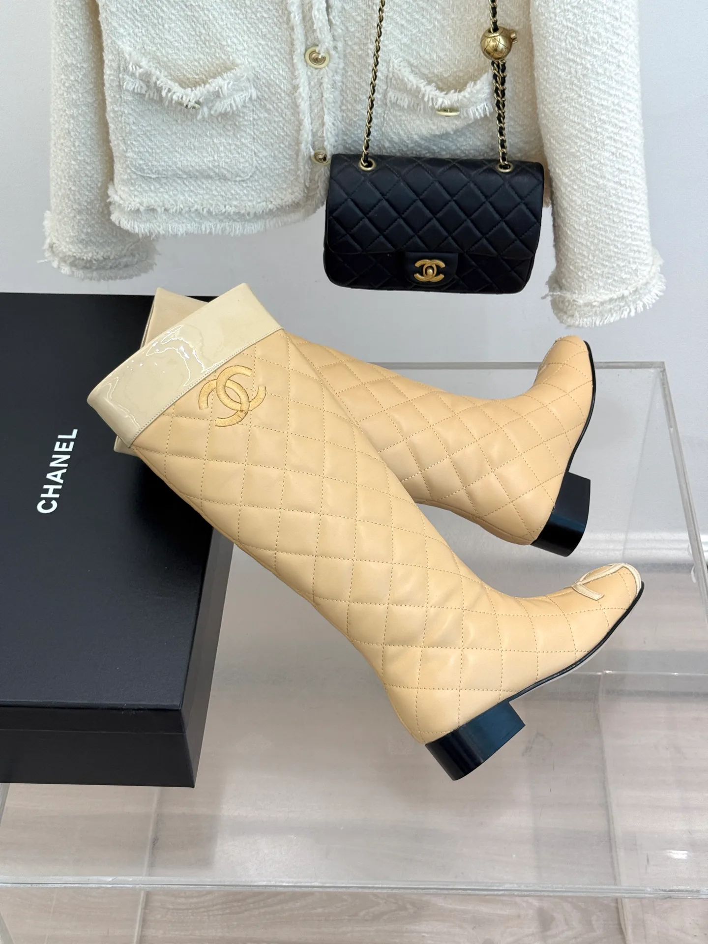 Сапоги Женские Chanel 18613367