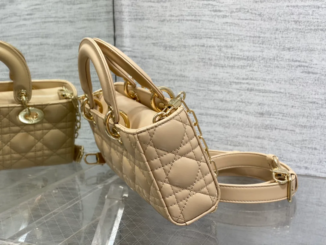 Women's Classic Handbags CHRISTIAN DIOR 17770379