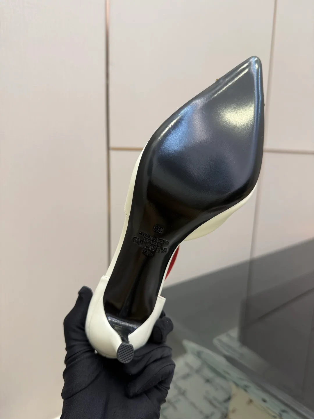Women's Heels VALENTINO 17937573