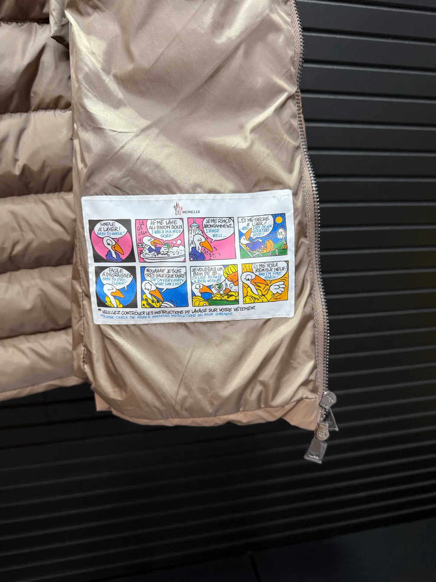 Women's Jackets And Down Jackets MONCLER 17829899