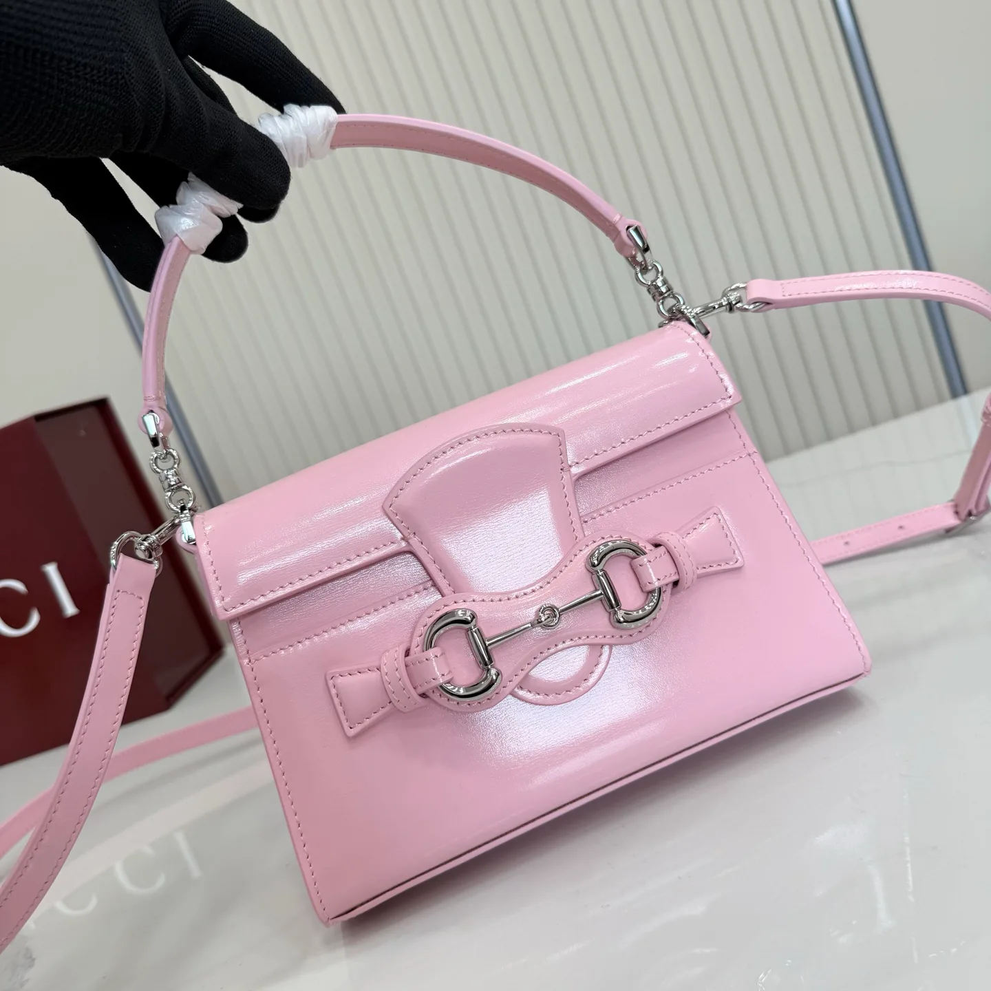 Women's Classic Handbags GUCCI 18262333