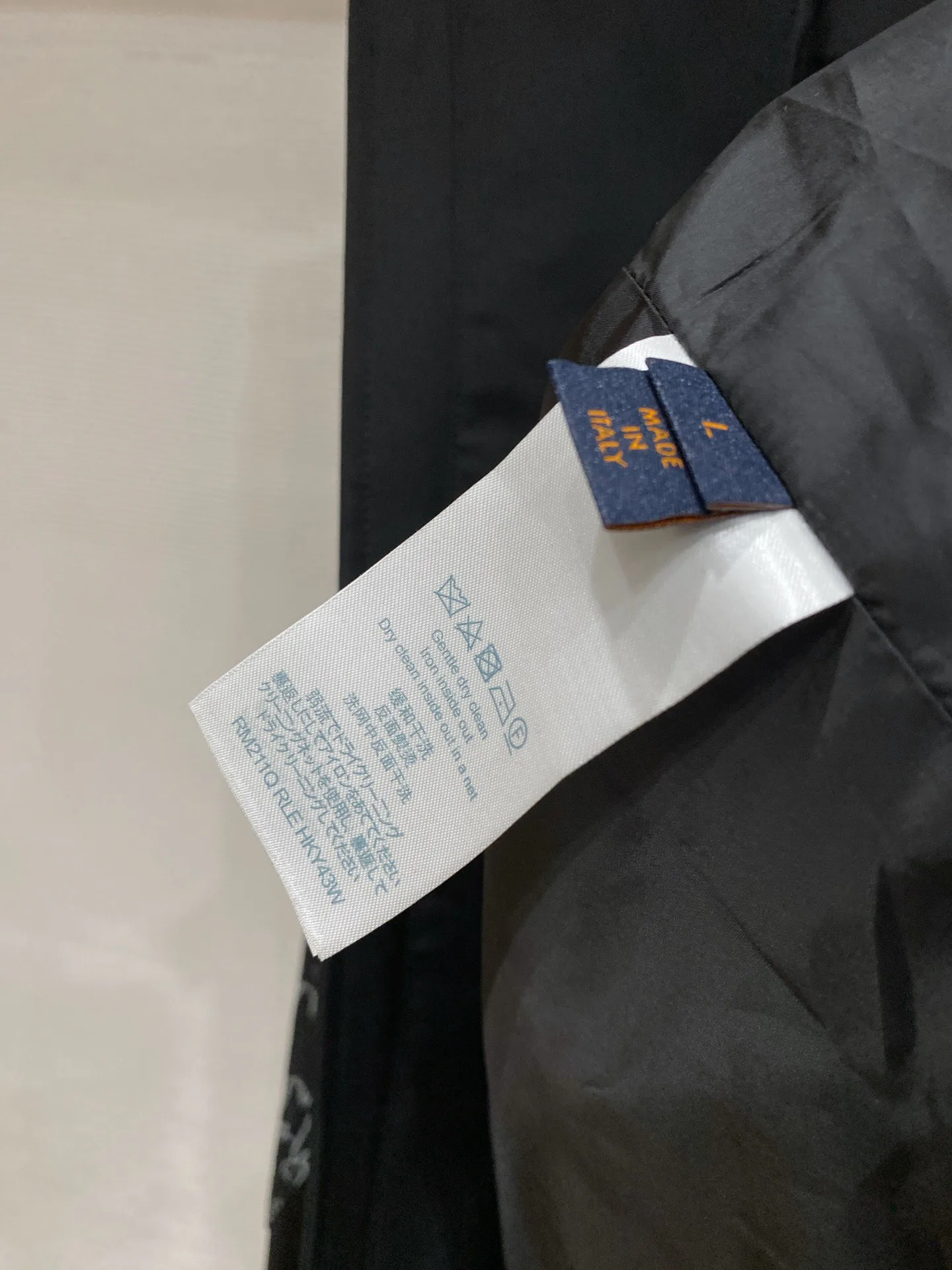 Men's Jackets And Down Jackets LOUIS VUITTON 17966739