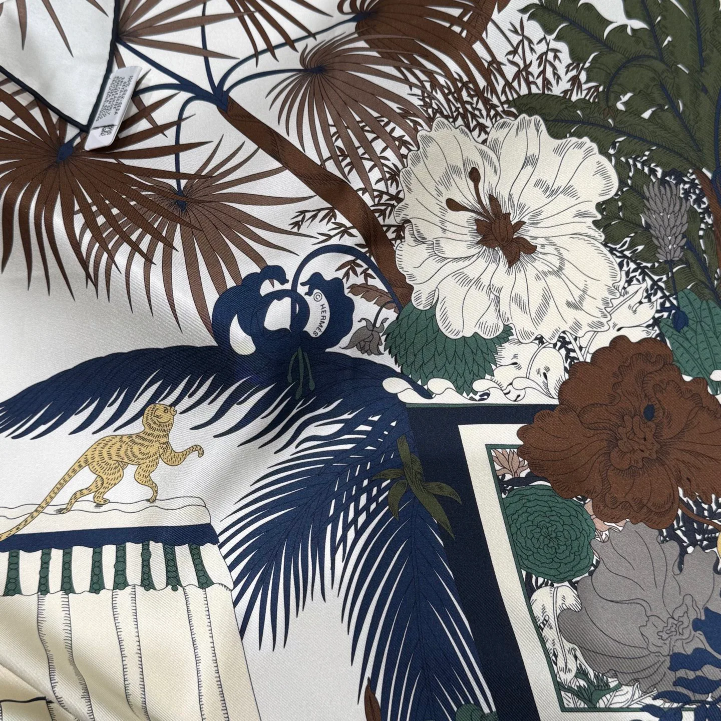 Silk Scarves HERMES 17752777