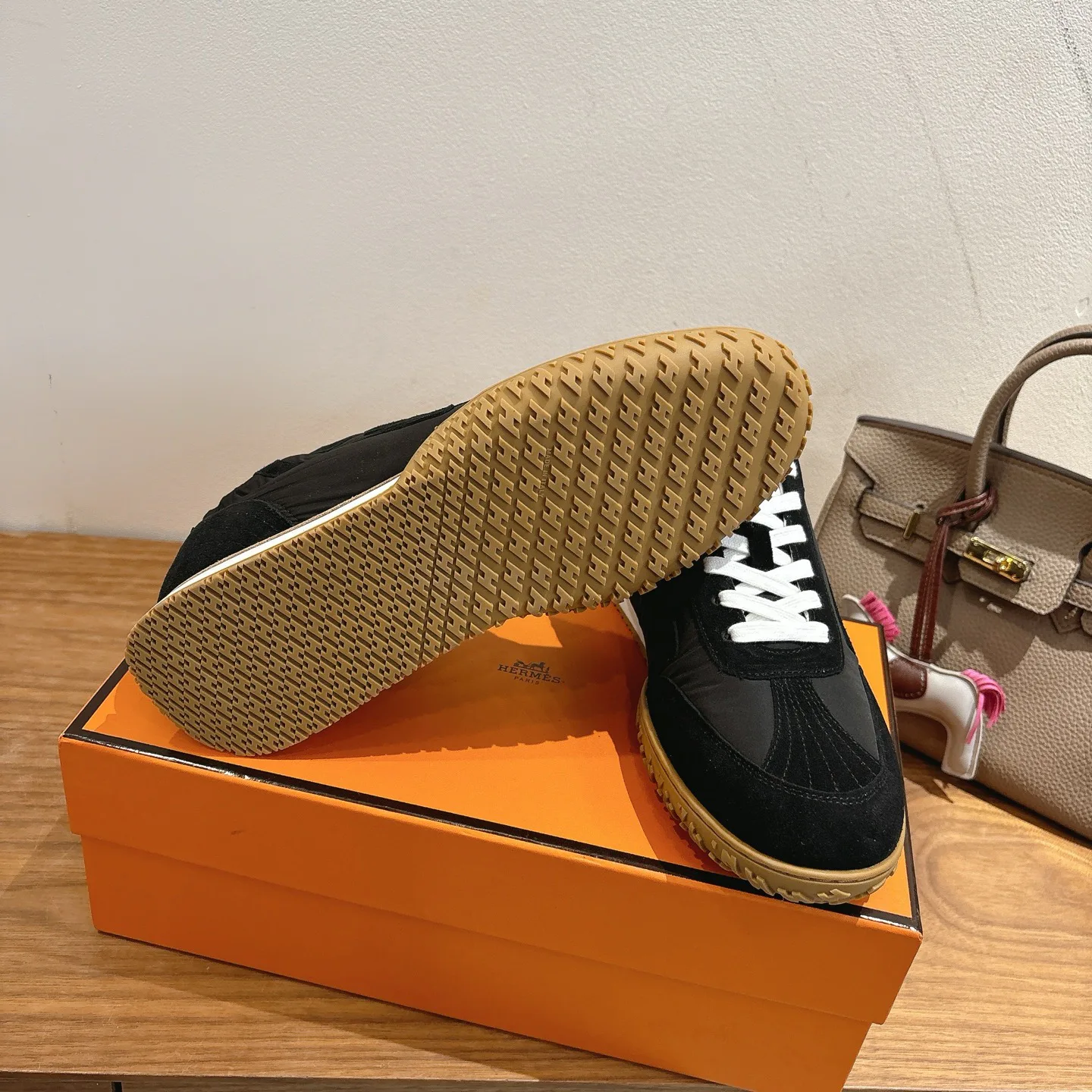 Men's Sneakers HERMES 17886092