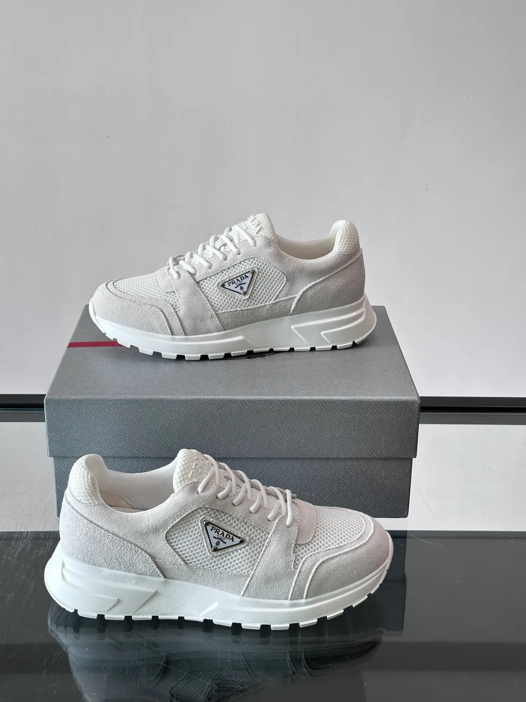 Women's Sneakers PRADA 18102649
