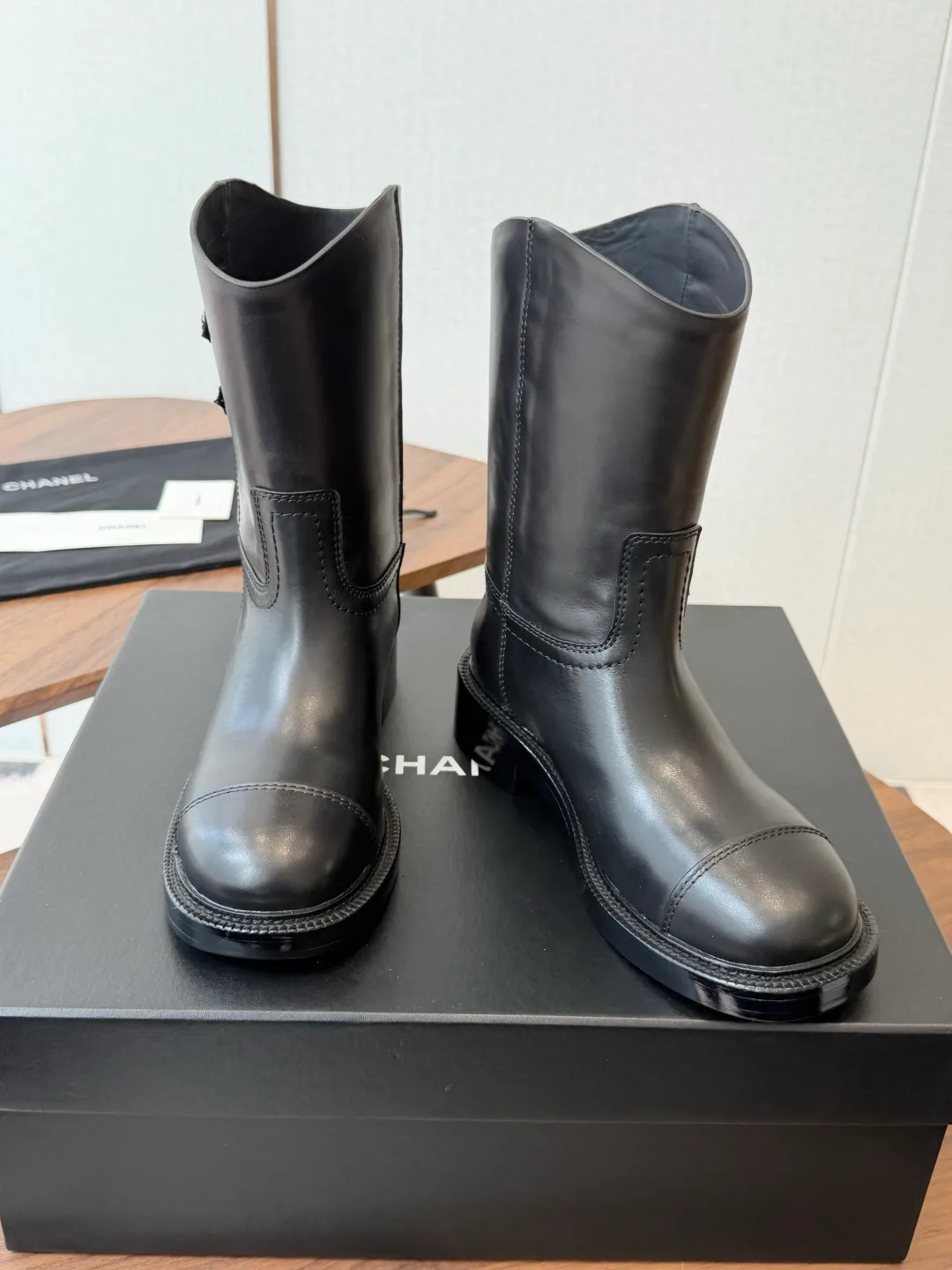 Women's Boots CHANEL 17910772