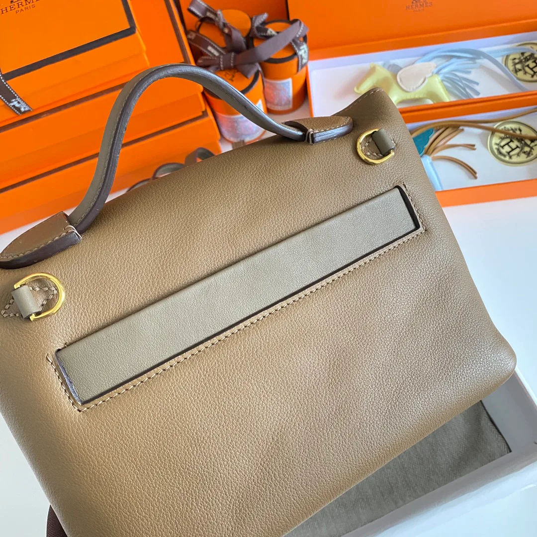 Women's Classic Handbags HERMES 18394705