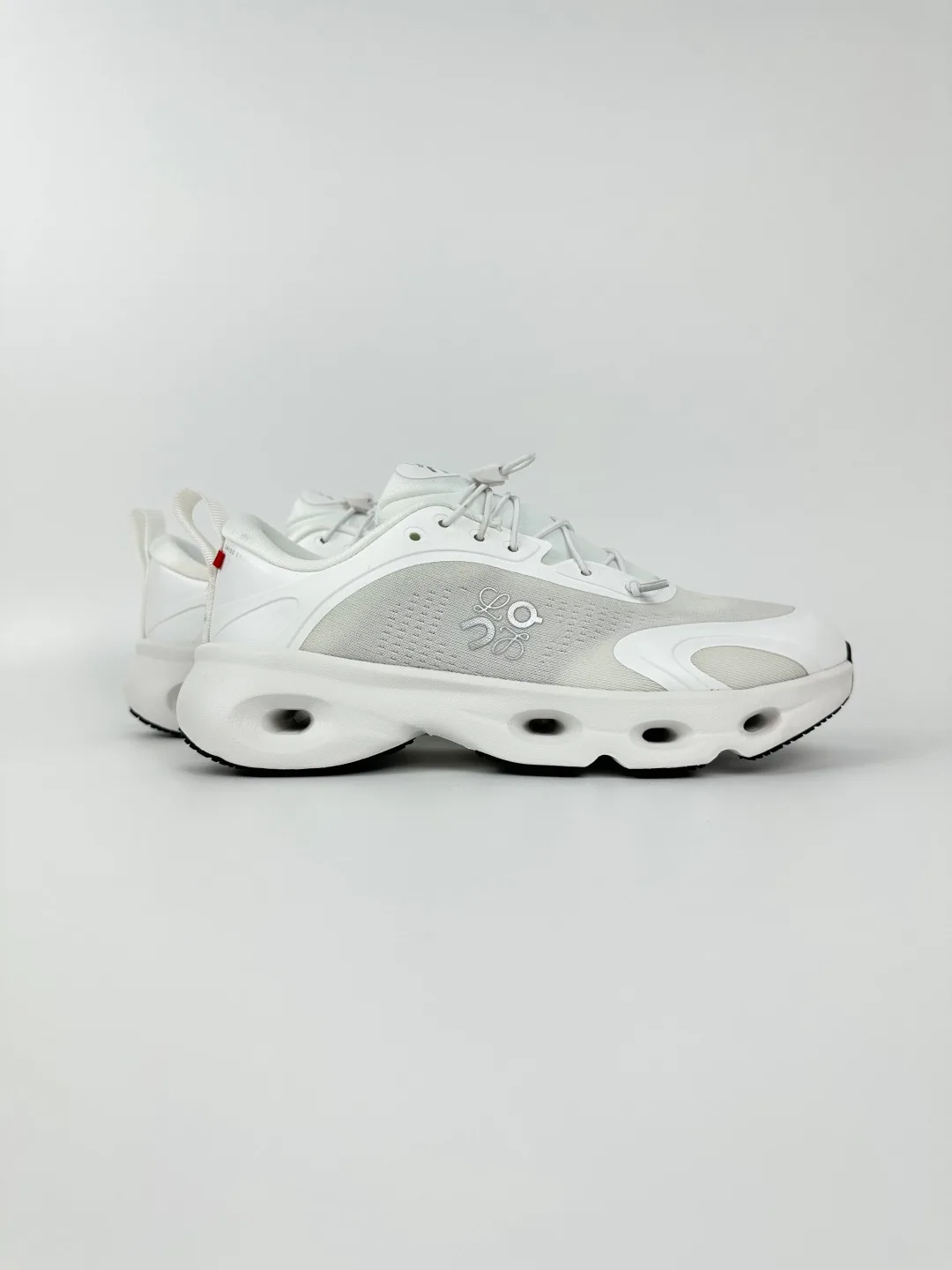 Women's Sneakers LOEWE 18101043