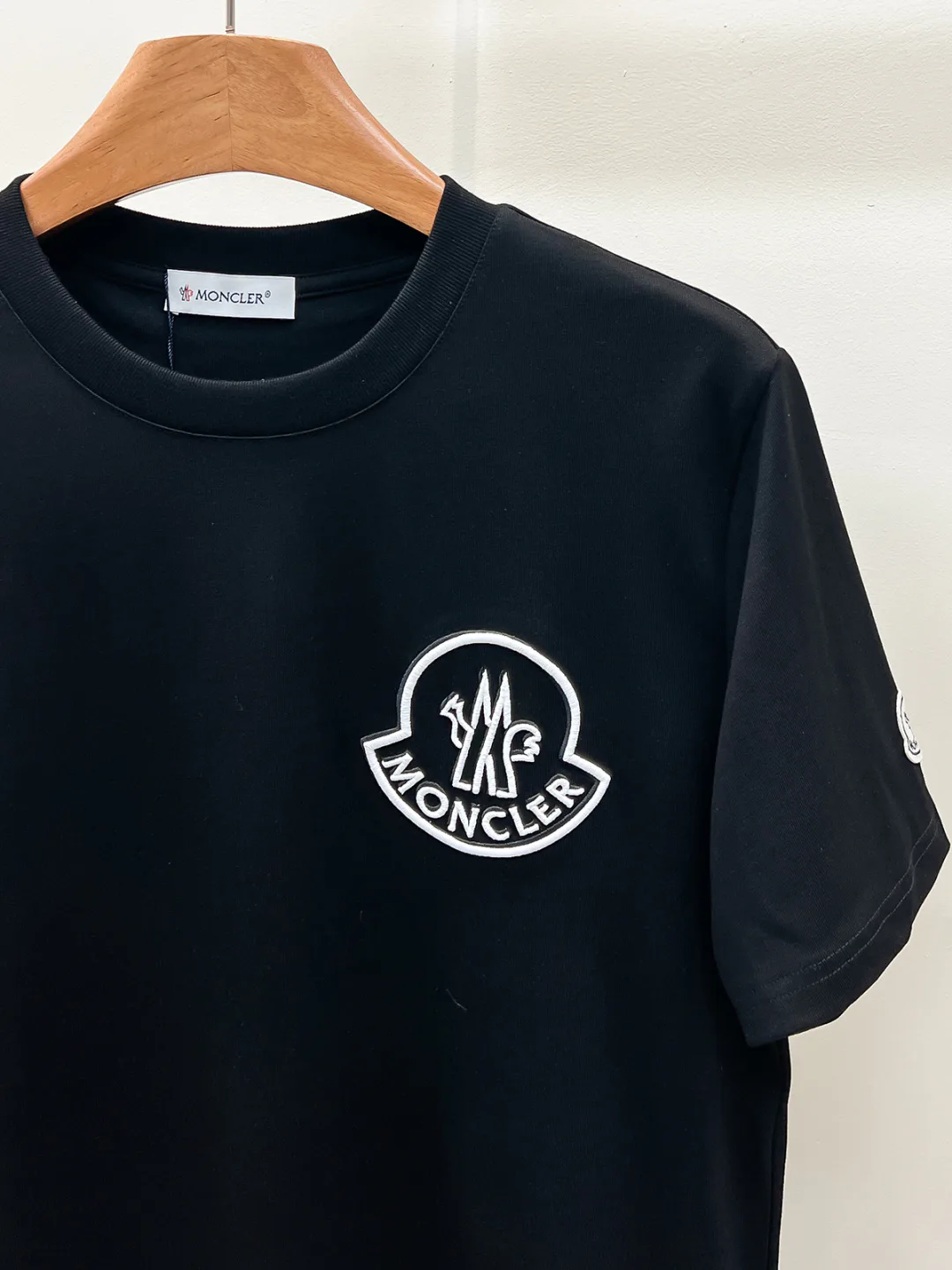 Men's T-Shirts MONCLER 18499395