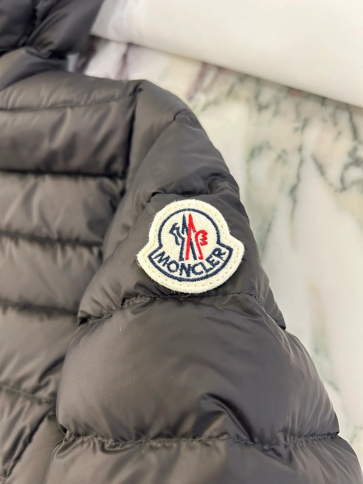 Men's Jackets And Down Jackets MONCLER 18231512