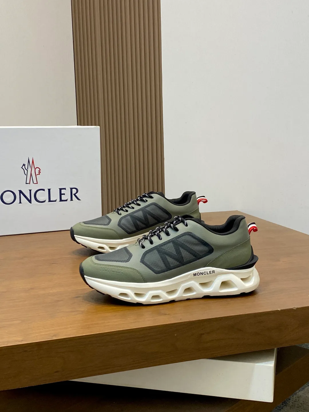 Men's Sneakers MONCLER 18118861