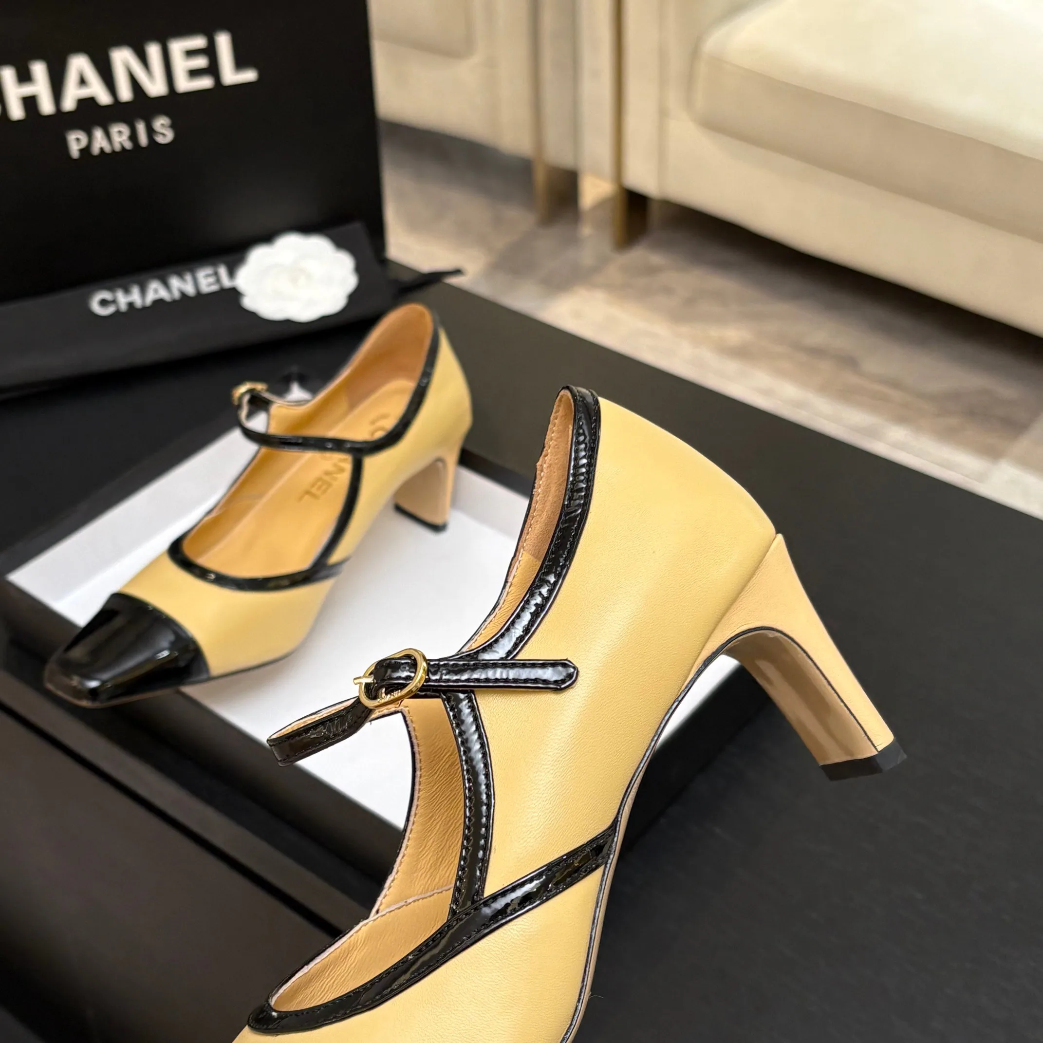 Women's Heels CHANEL 17448366