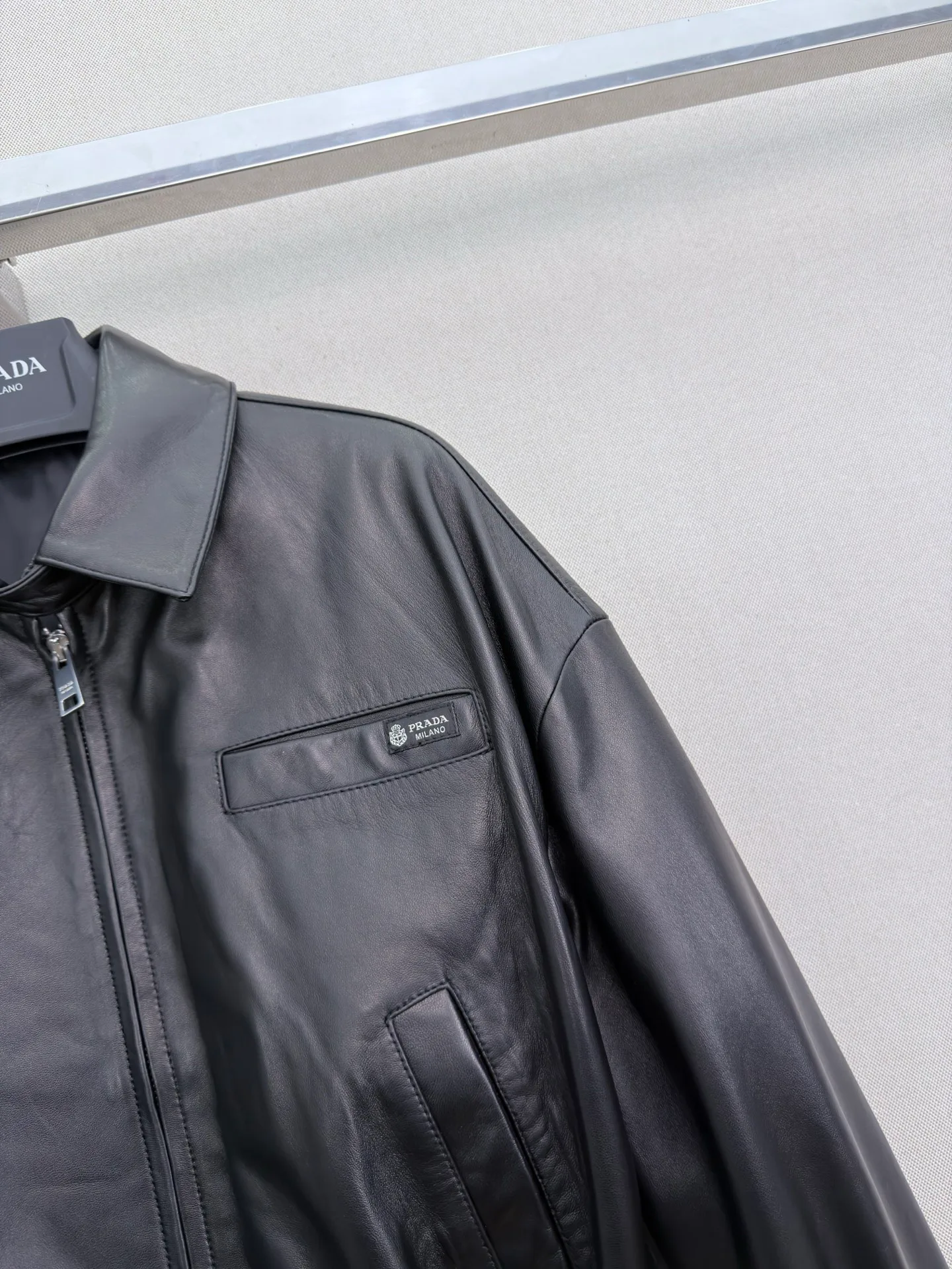 Women's Leather Jackets And Sheepskin Coats PRADA 18173056