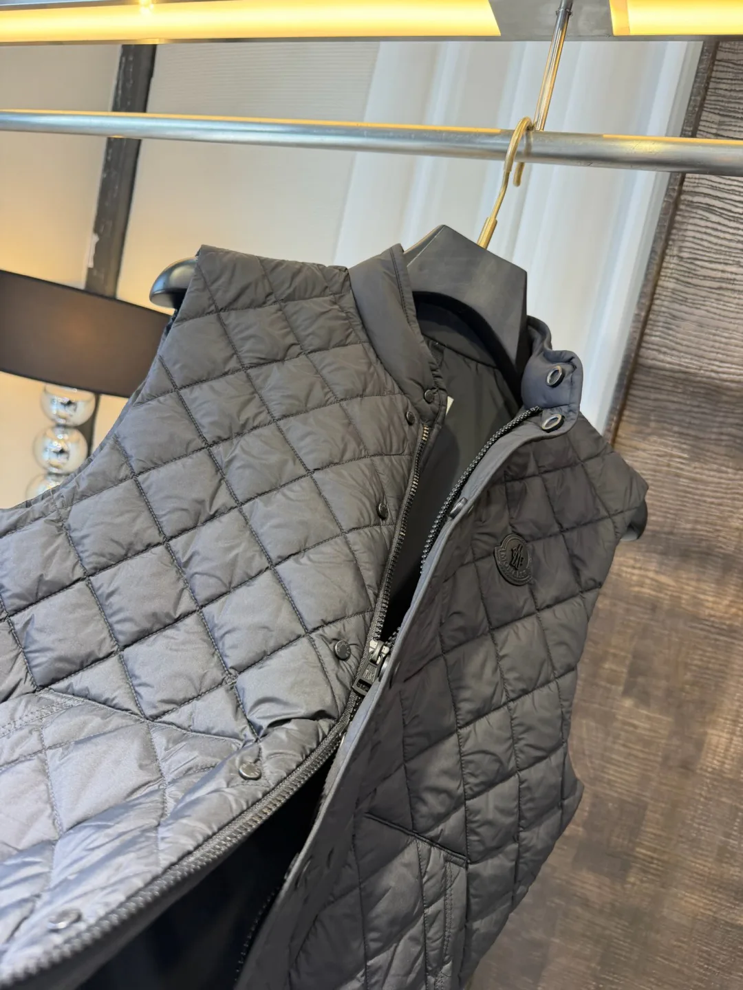 Men's Vests MONCLER 18370511