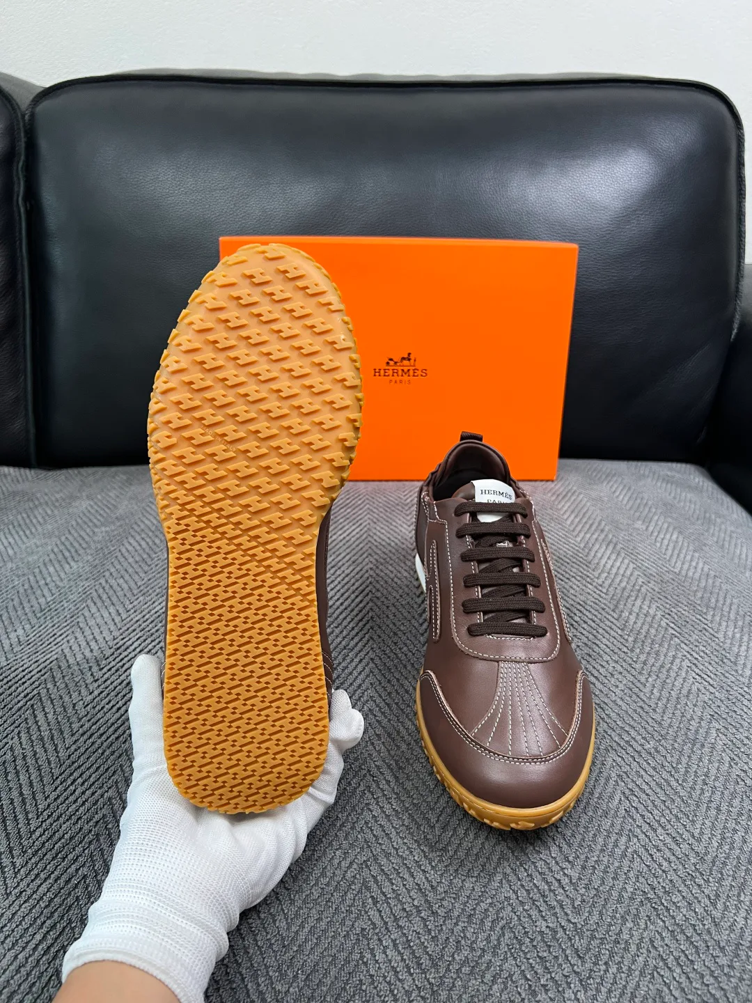 Men's Sneakers HERMES 18495420