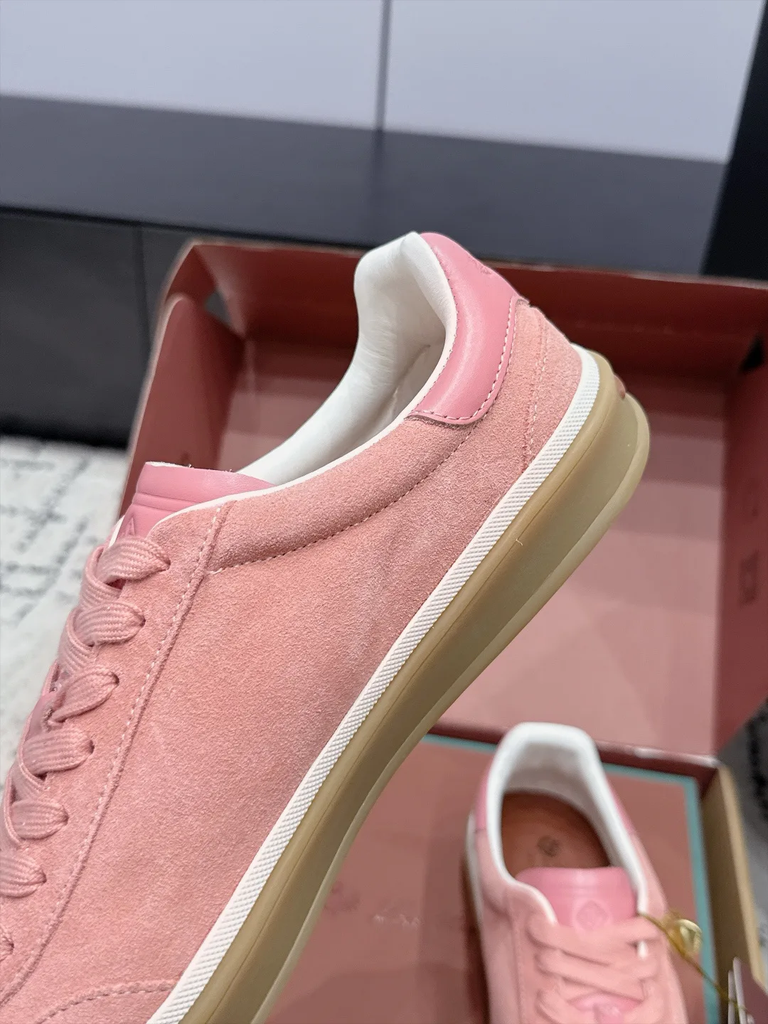 Women's Sneakers LORO PIANA 18133298