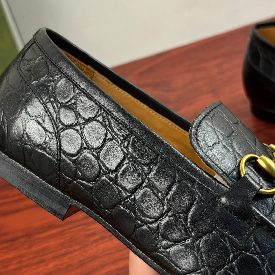 Men's Loafers And Dress Shoes GUCCI 18230801
