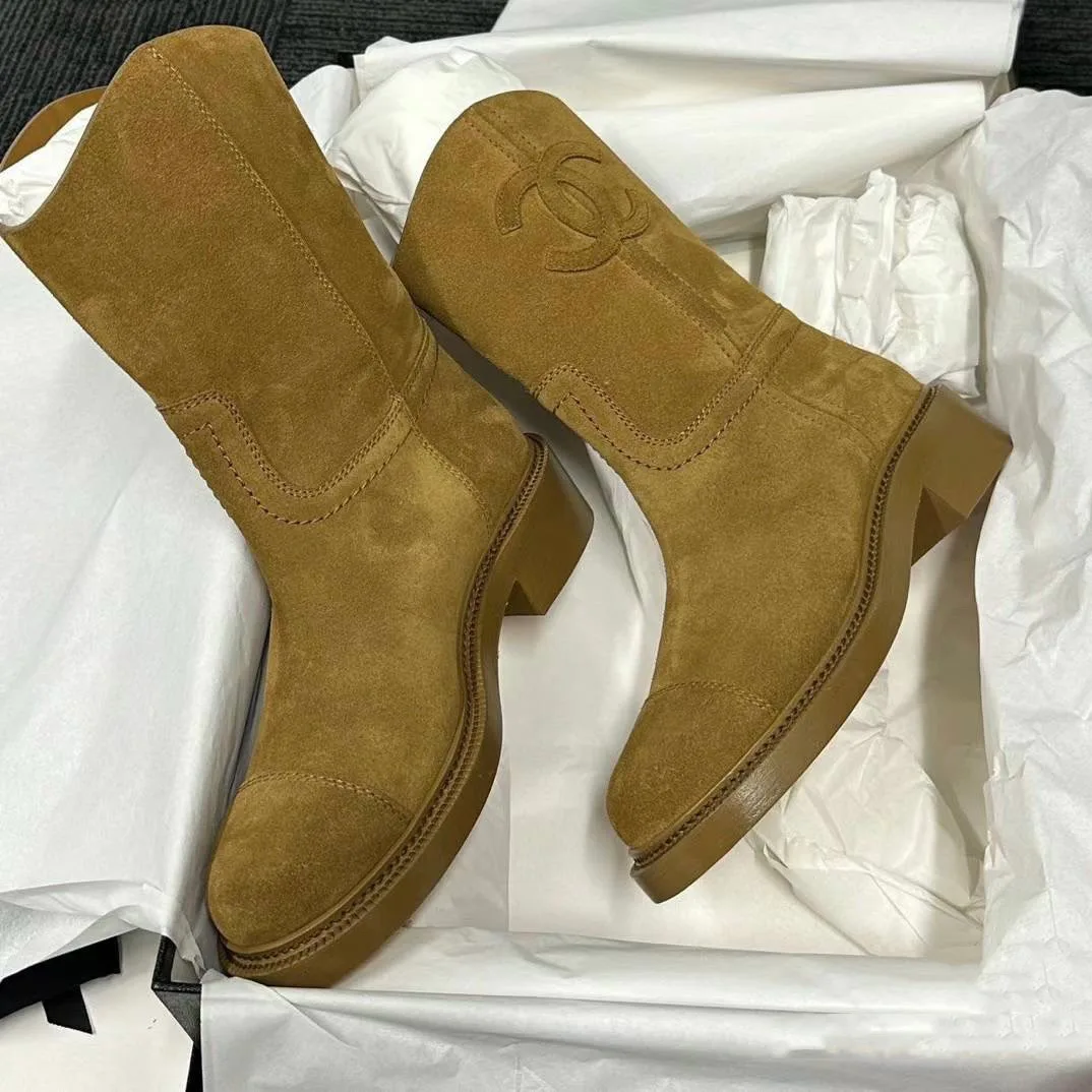 Women's Boots CHANEL 18198996