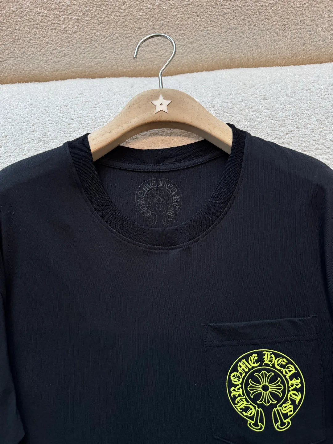 Women's T-Shirts CHROME HEARTS 17727916