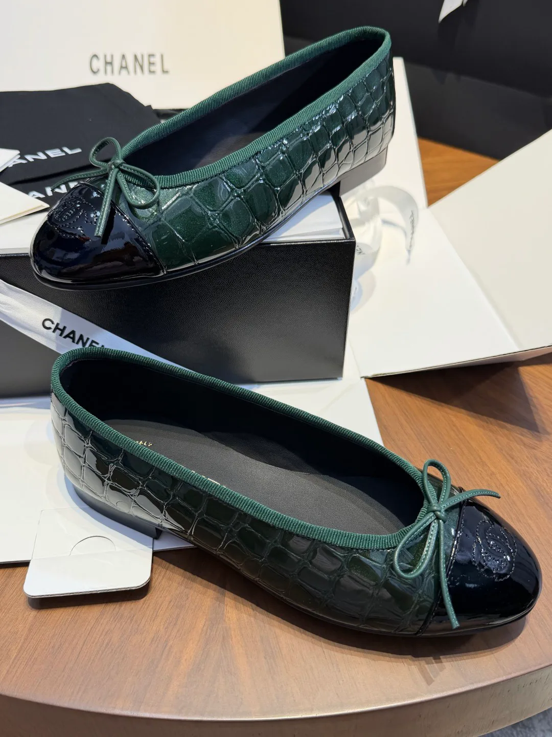 Women's Ballet Flats CHANEL 18152240
