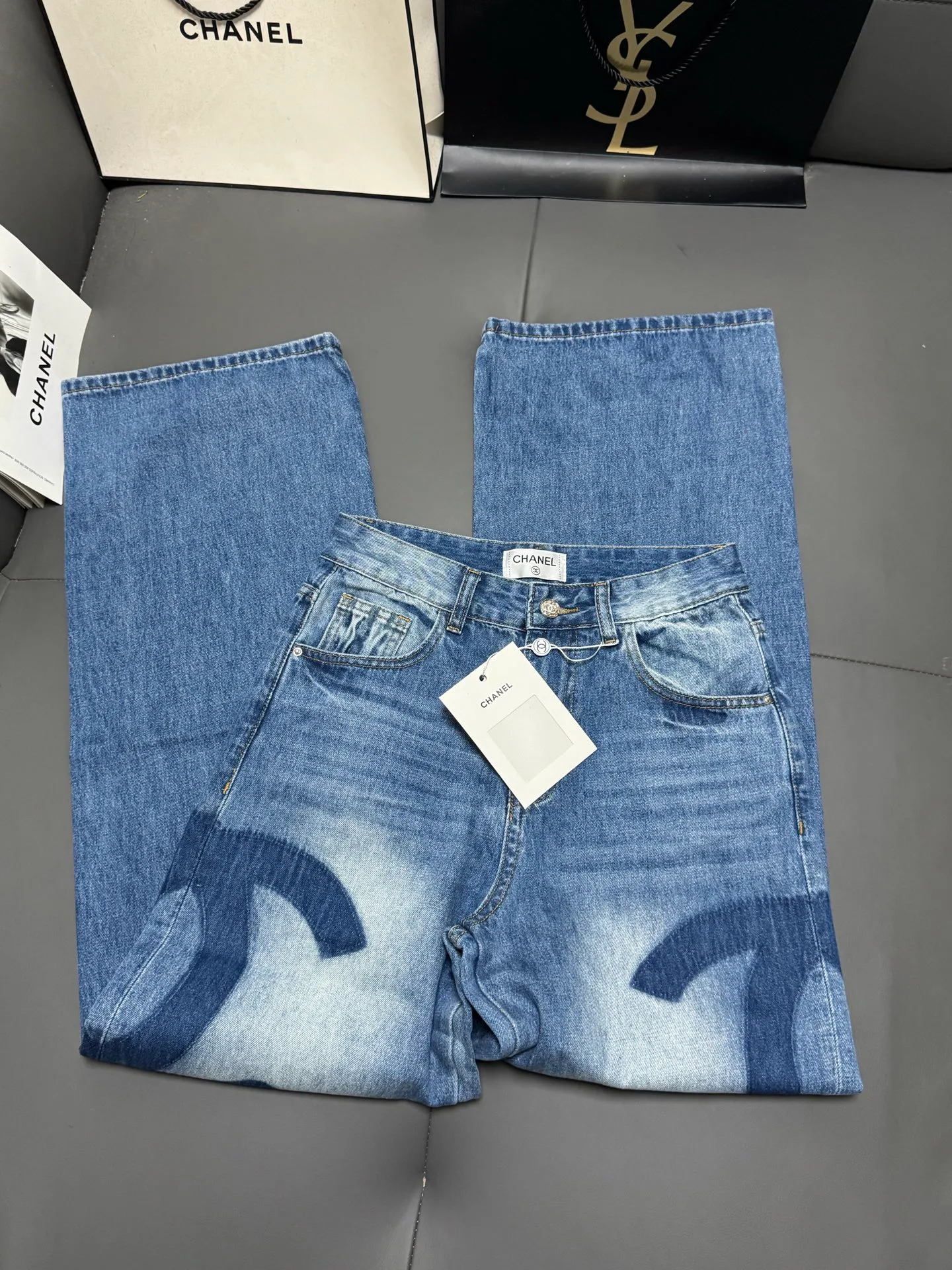 Women's Jeans CHANEL 16897522
