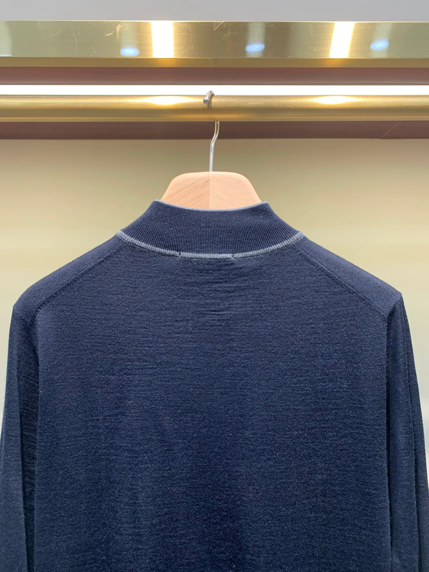 Men's Jumpers And Sweaters LORO PIANA 18084328
