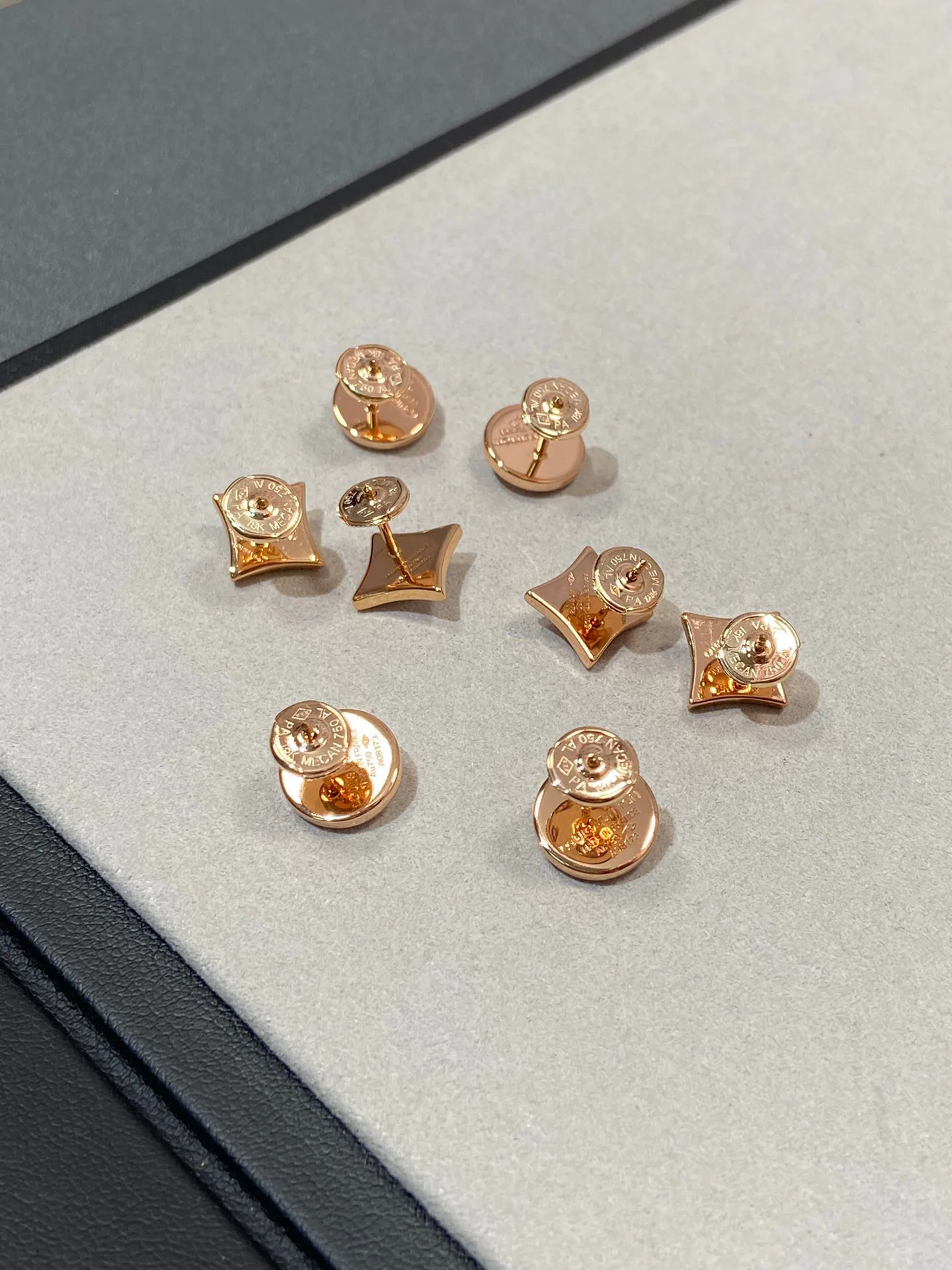 Jewelry LOUIS VUITTON 17819335