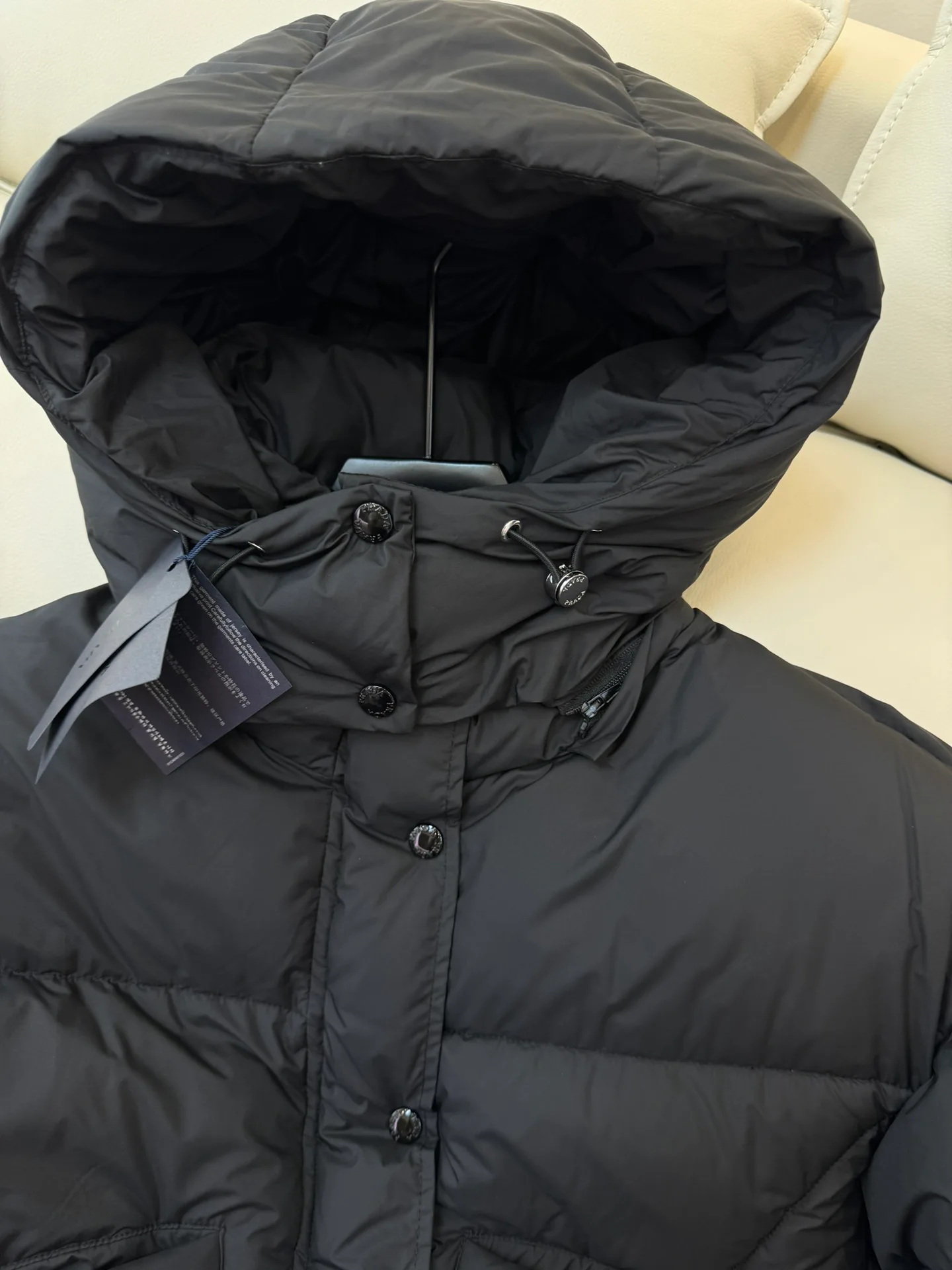 Women's Jackets And Down Jackets PRADA 17910127