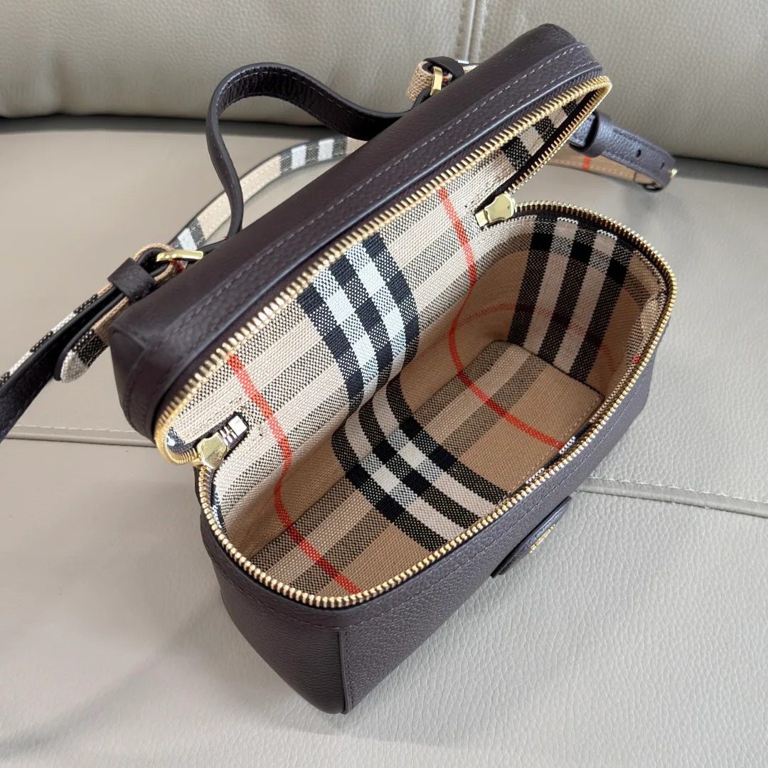 Women's Classic Handbags BURBERRY 18362279