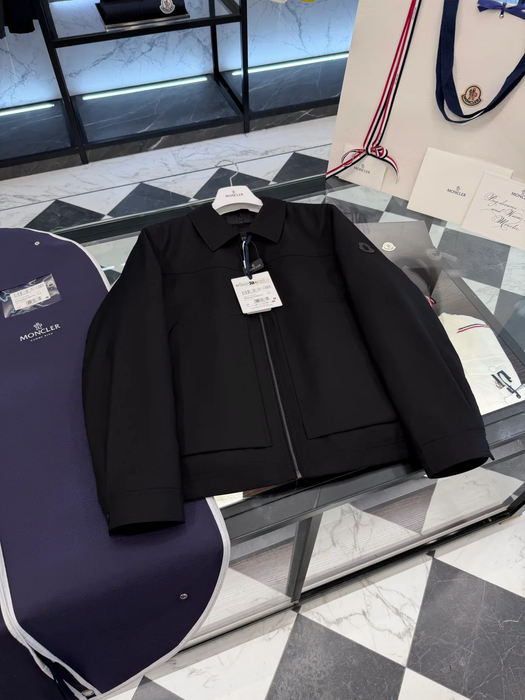 Куртки И Пуховики Мужские Moncler 18596186