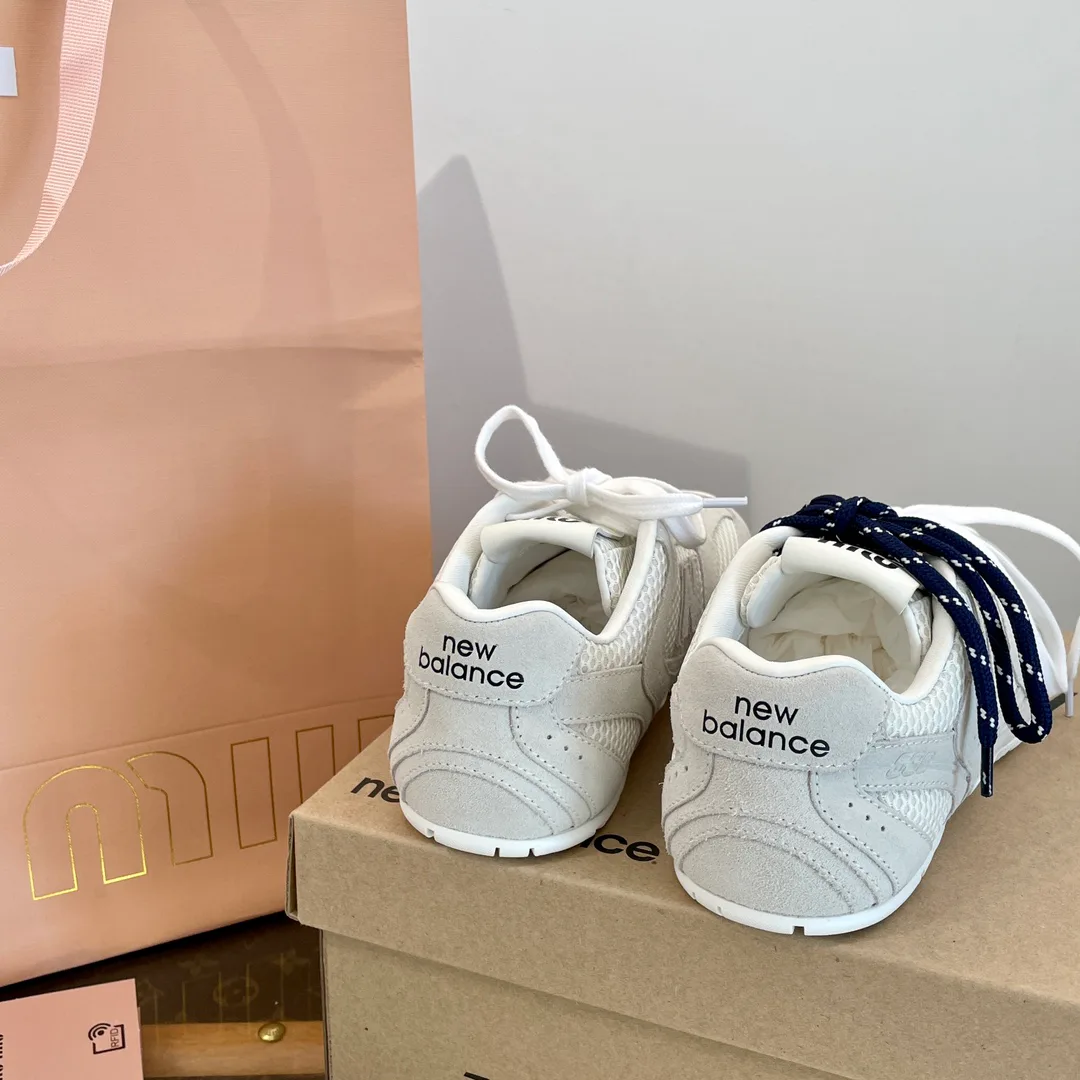 Women's Sneakers MIU MIU 17963974