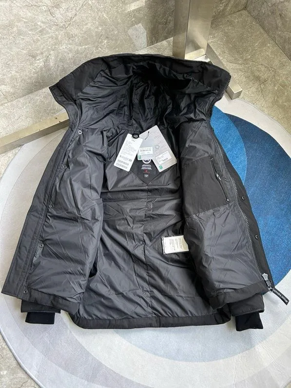 Women's Jackets And Down Jackets CANADA GOOSE 18111609