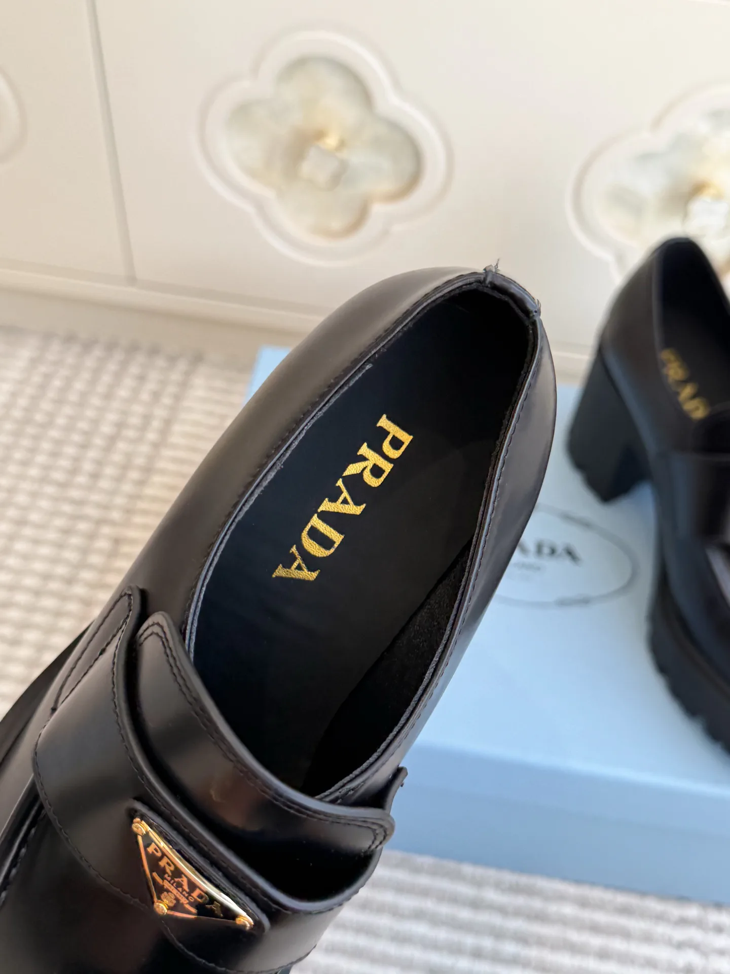 Women's Loafers And Moccasins PRADA 17872183
