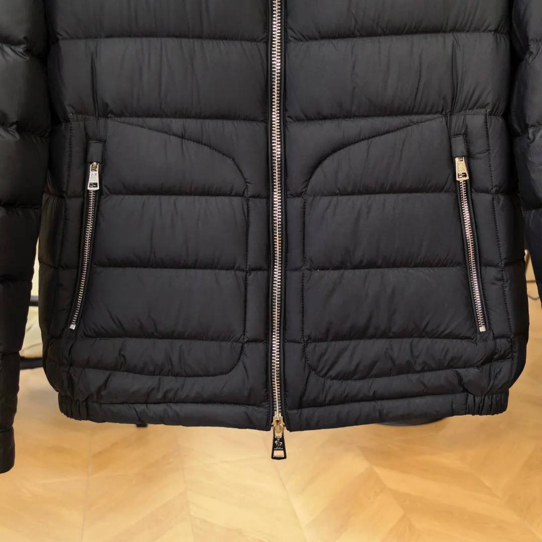 Men's Jackets And Down Jackets MONCLER 18281295