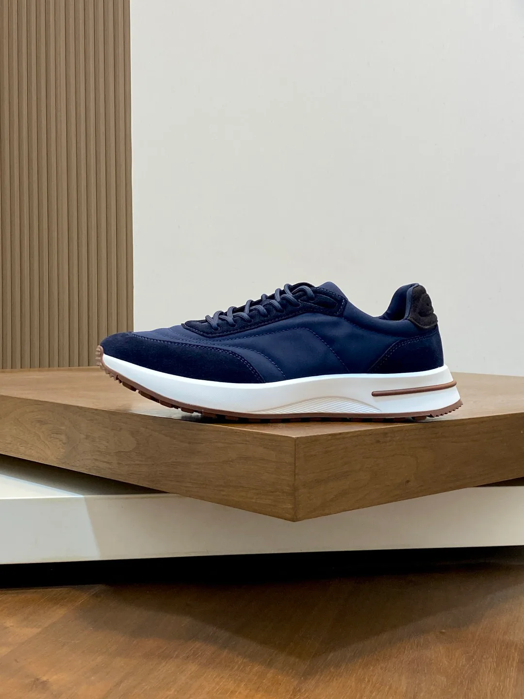 Men's Sneakers LORO PIANA 18078912
