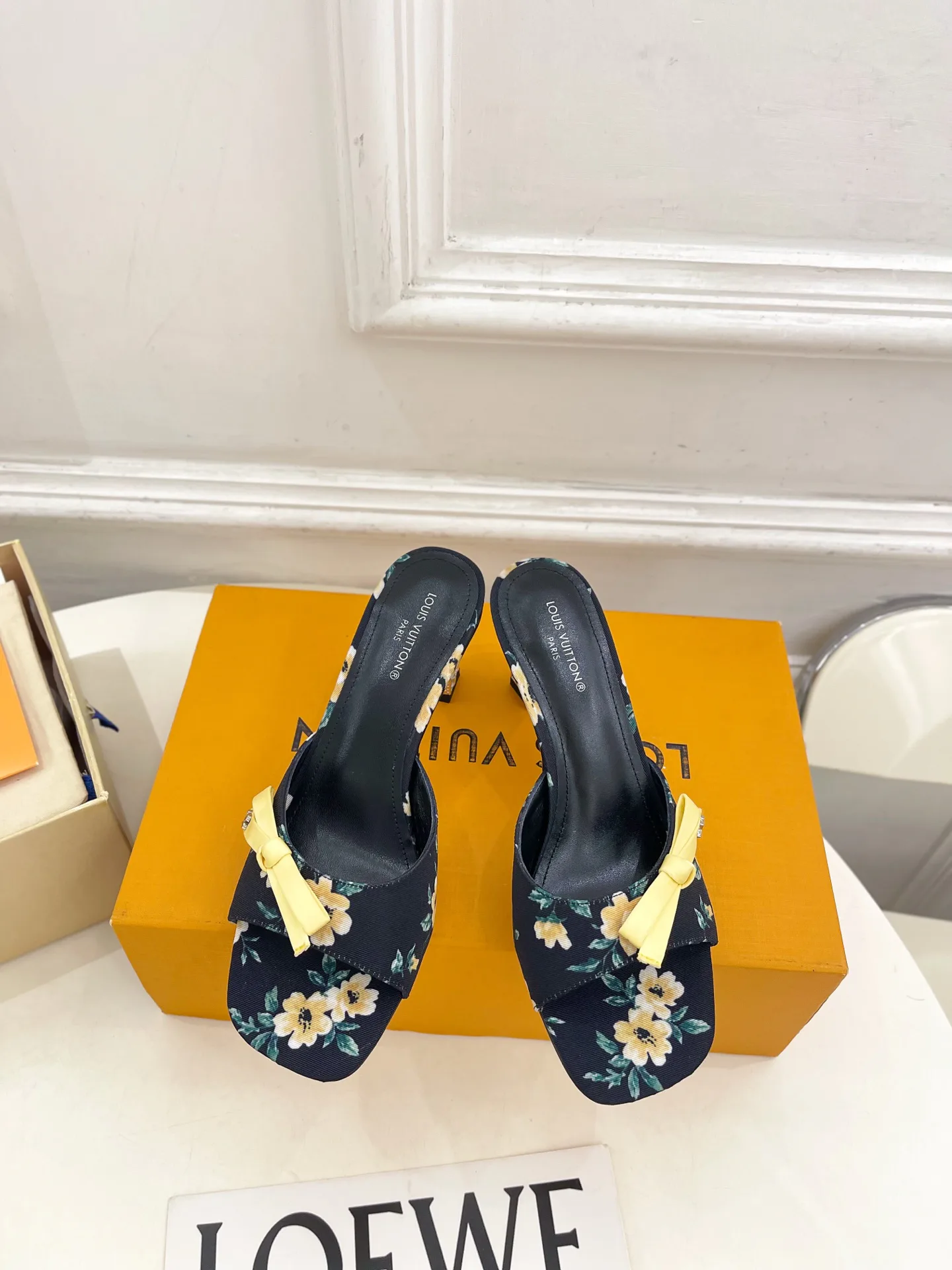 Women's Mules And Clogs LOUIS VUITTON 18034946
