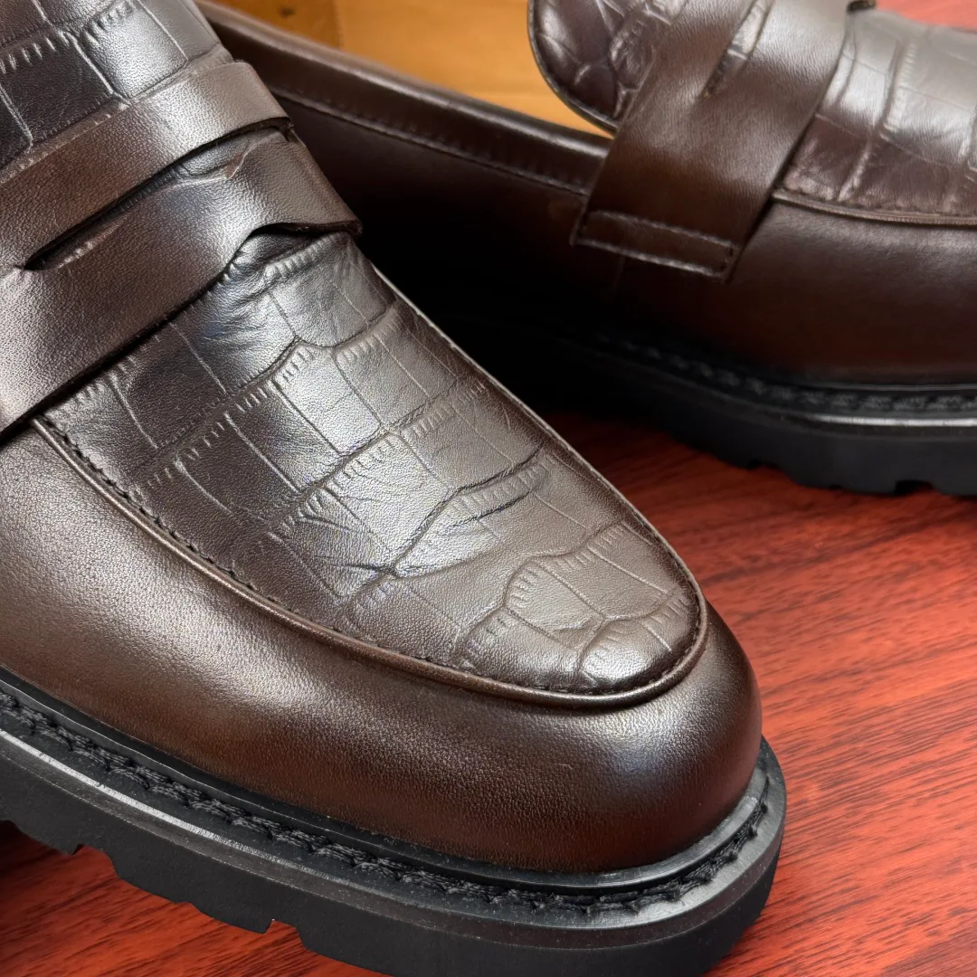 Men's Loafers And Dress Shoes GUCCI 18230798