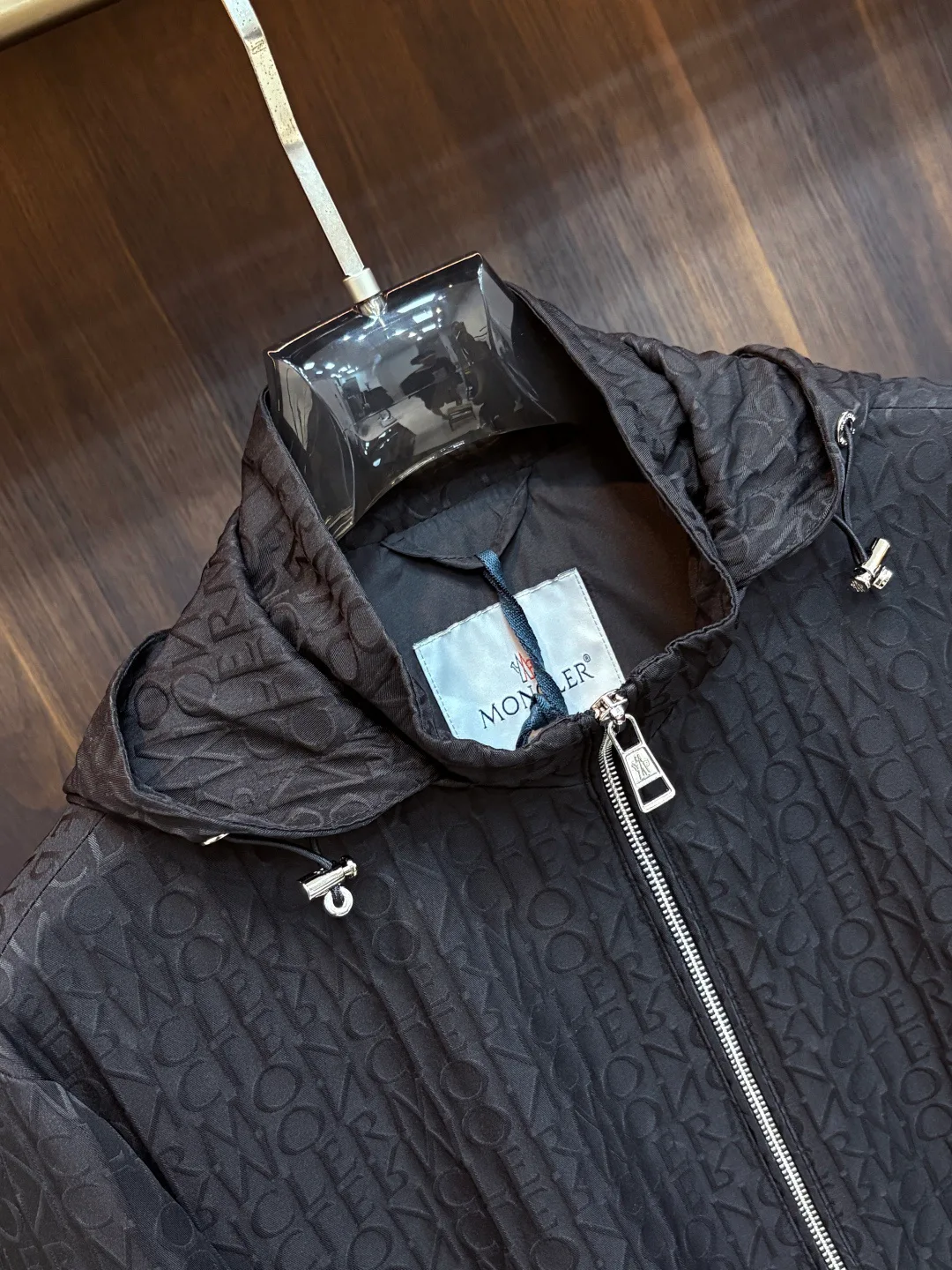 Men's Jackets And Down Jackets MONCLER 18140539
