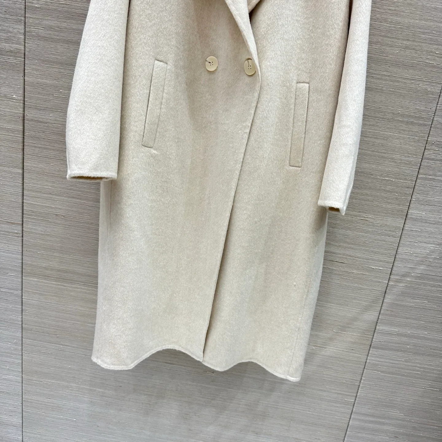 Women's Coats LORO PIANA 18503517