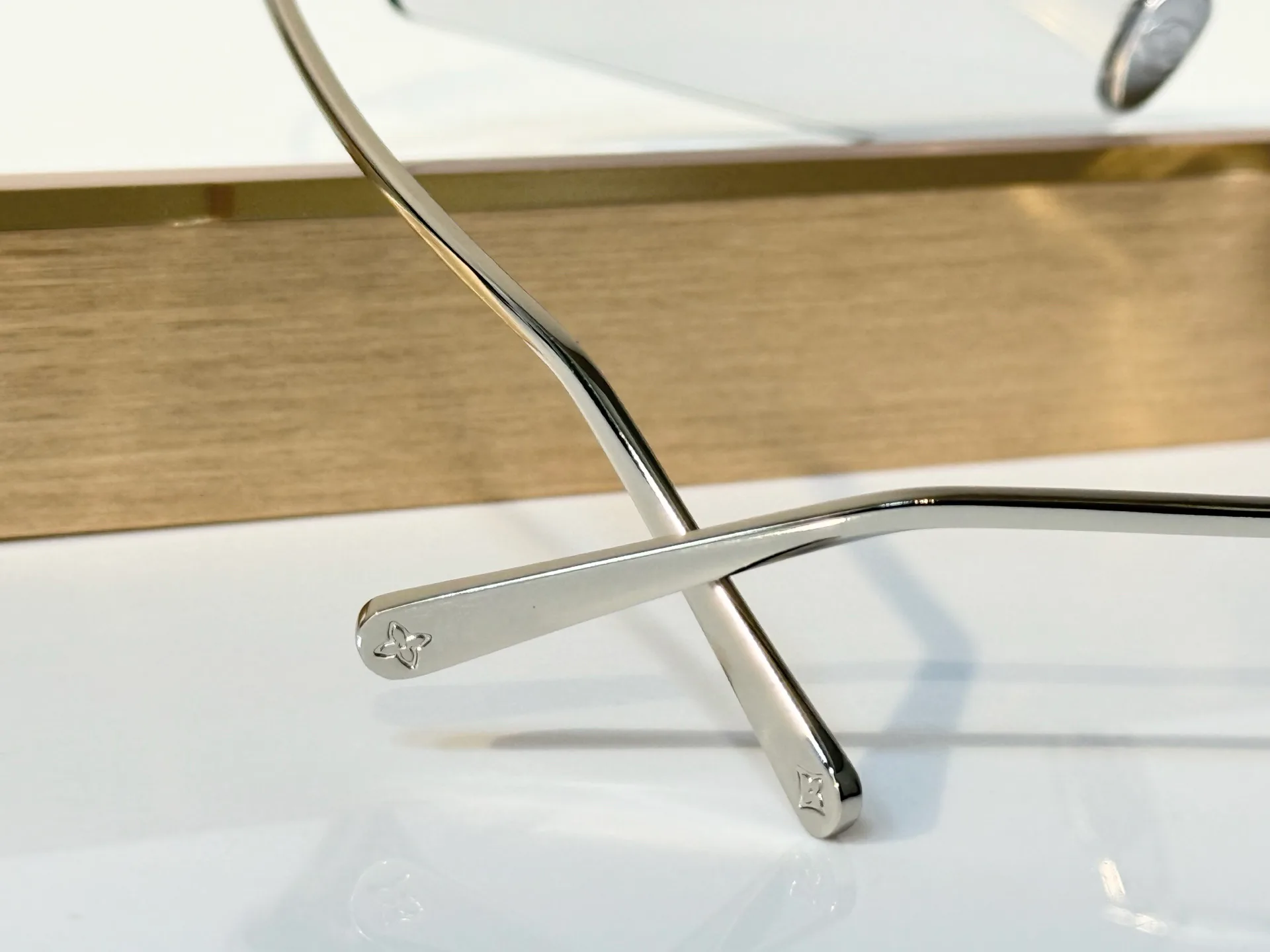 Glasses LOUIS VUITTON 18117691