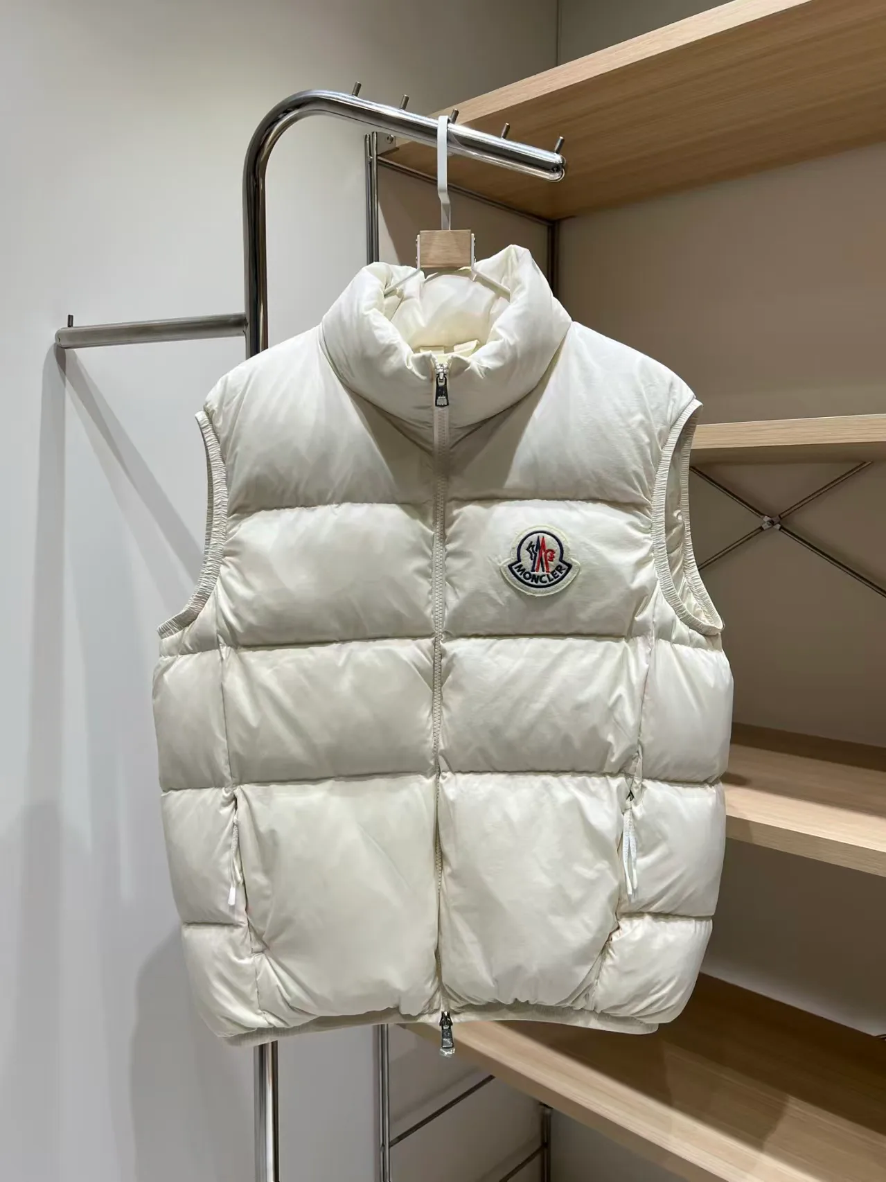 Women's Vests MONCLER 18131397