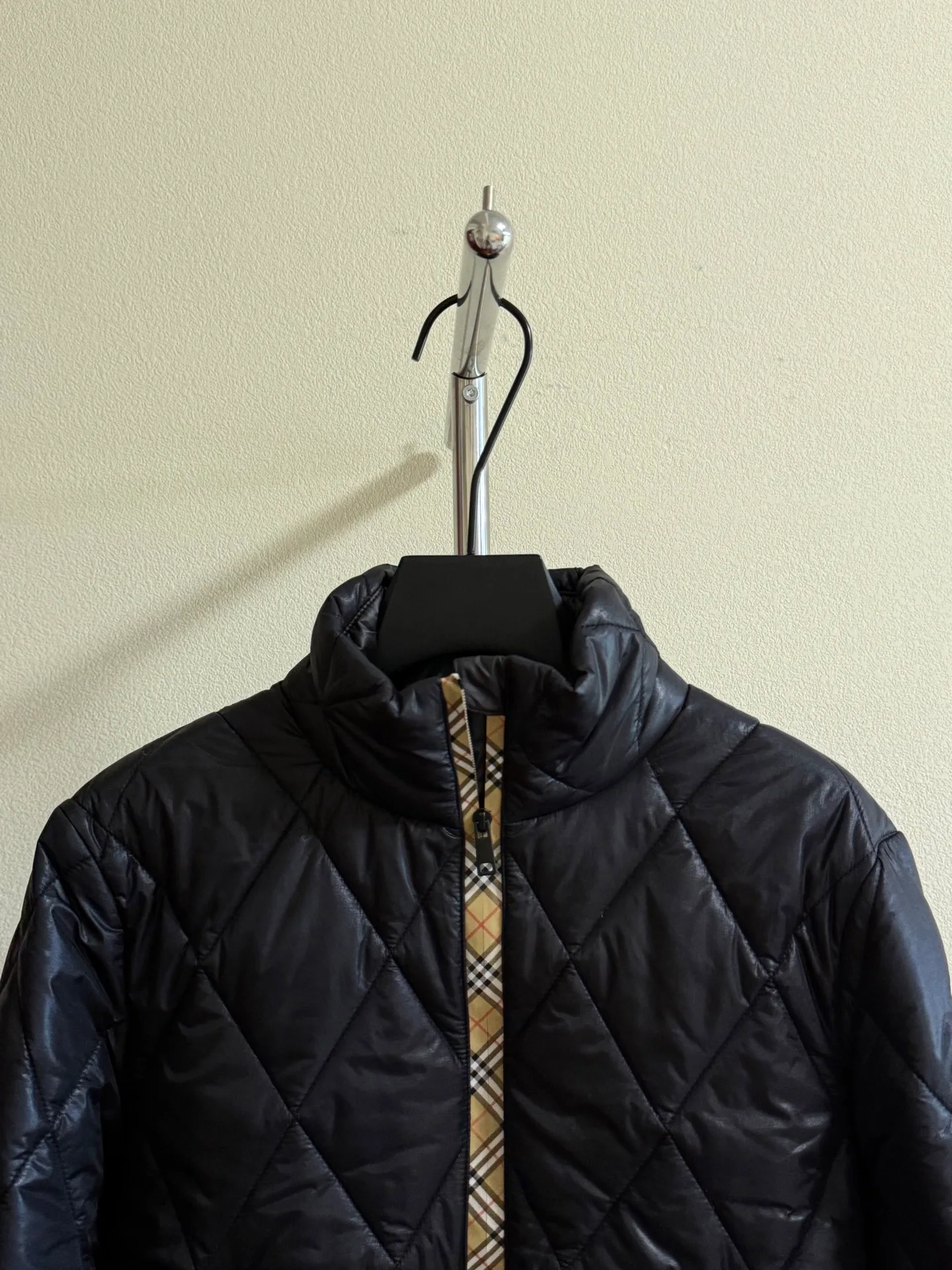 Women's Jackets And Down Jackets BURBERRY 18518523