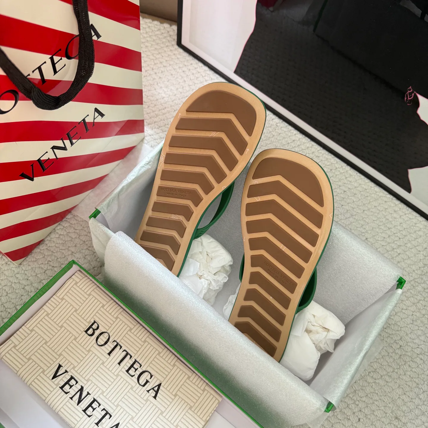 Women's Flip-Flops BOTTEGA VENETA 17386124