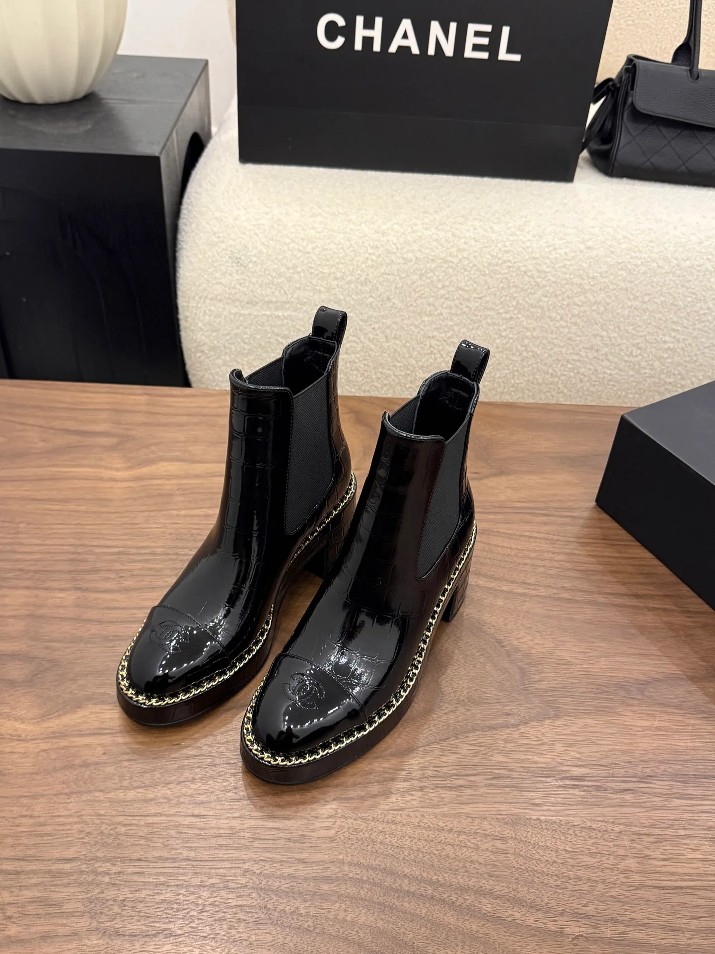 Women's Booties CHANEL 18223505
