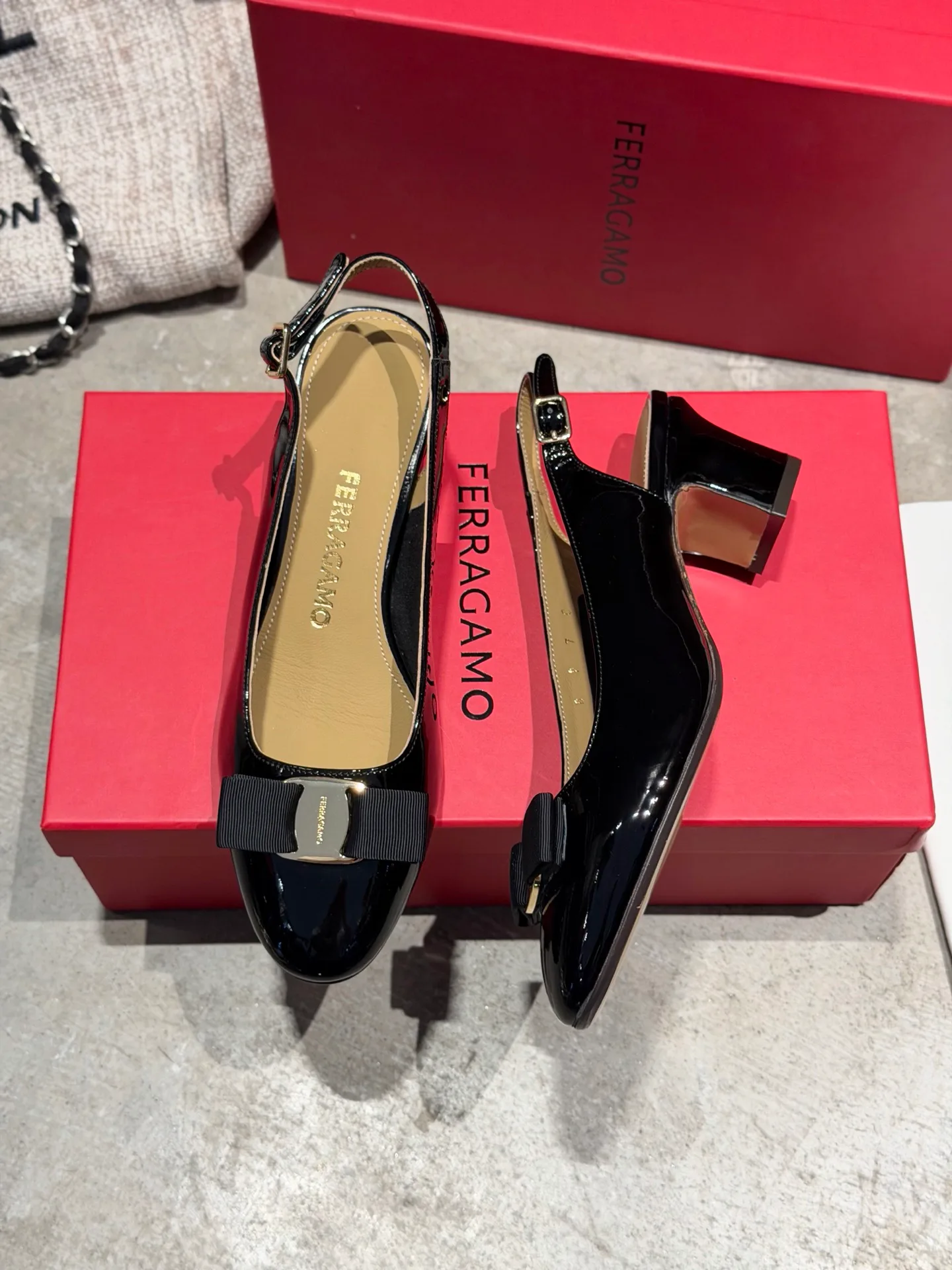Women's Heels SALVATORE FERRAGAMO 17642596