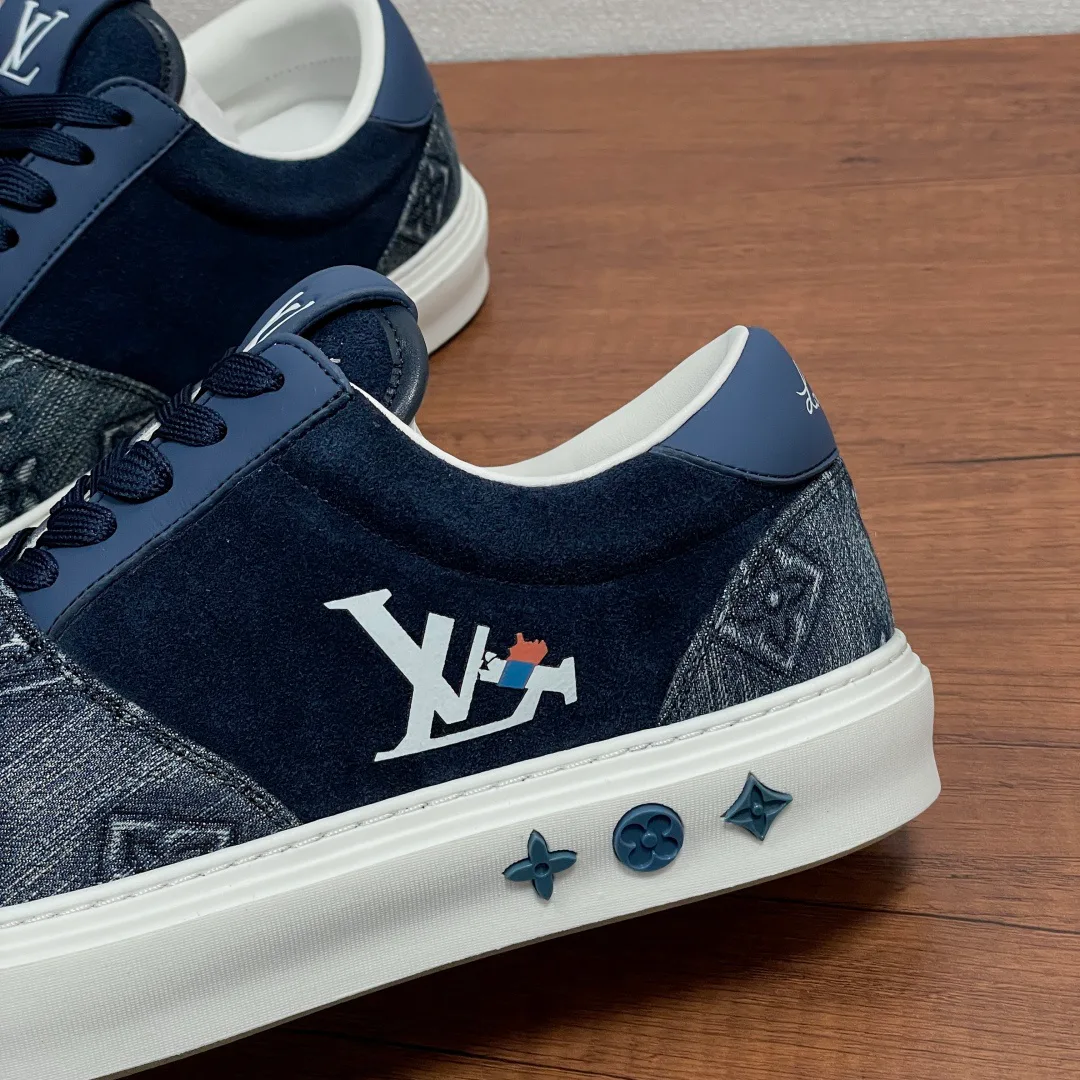 Кроссовки Мужские Louis Vuitton 18675085