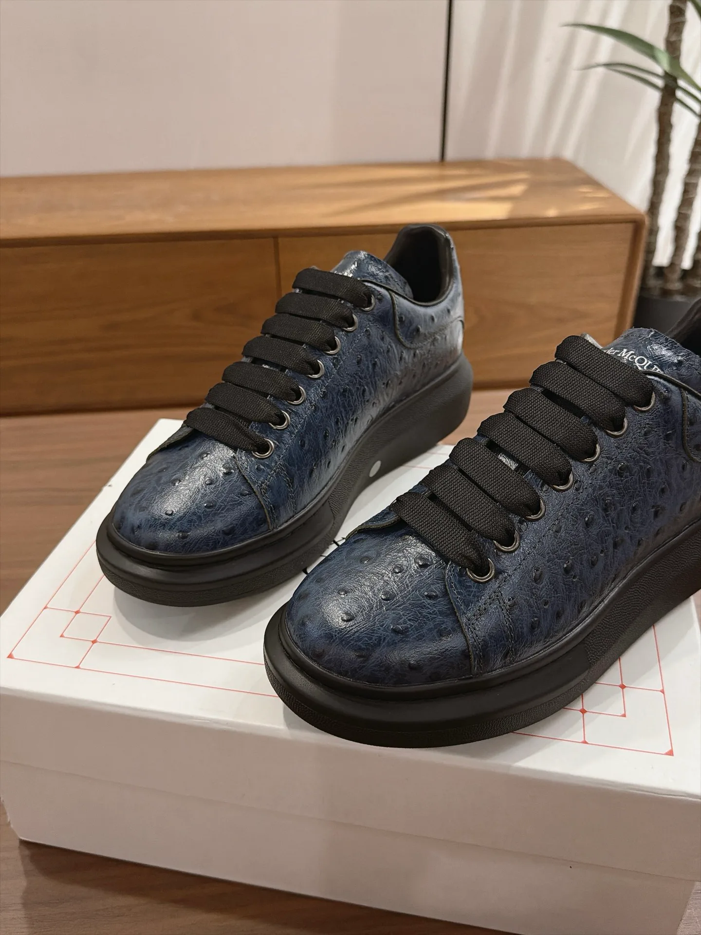 Women's Sneakers ALEXANDER MCQUEEN 18159793